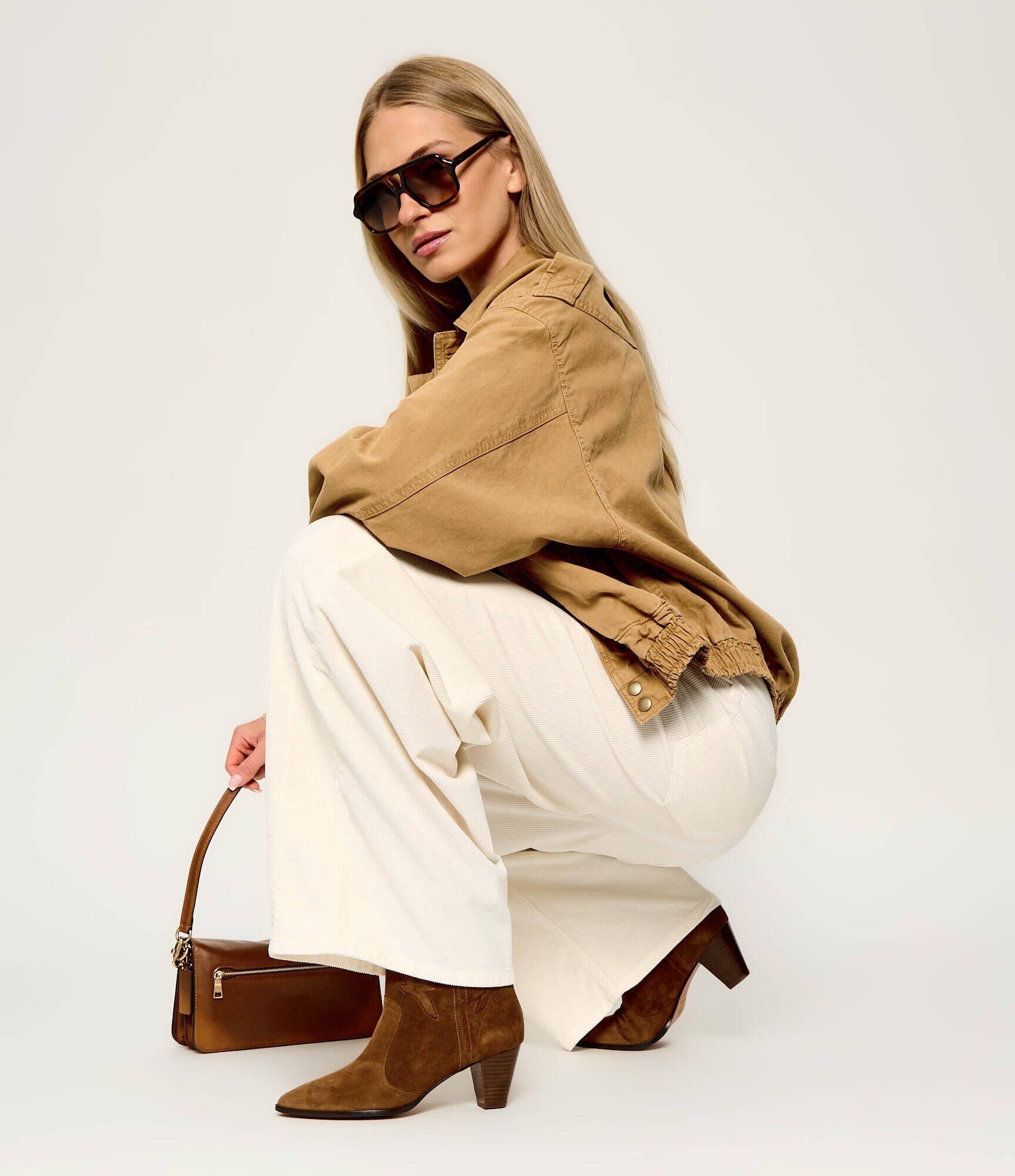 BA&SH Botine cu toc New Casey | piele întoarsă