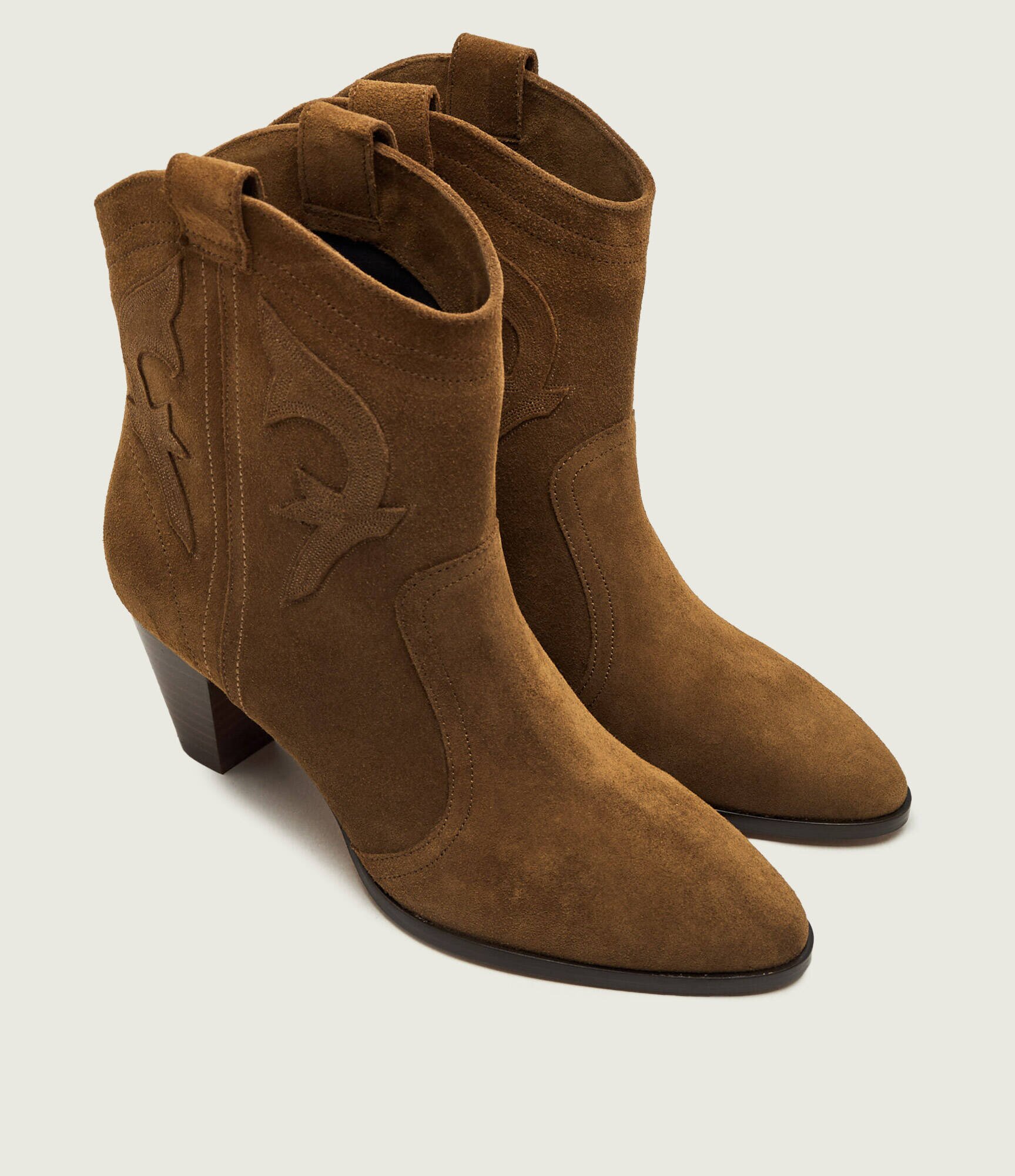 BA&SH Botine cu toc New Casey | piele întoarsă