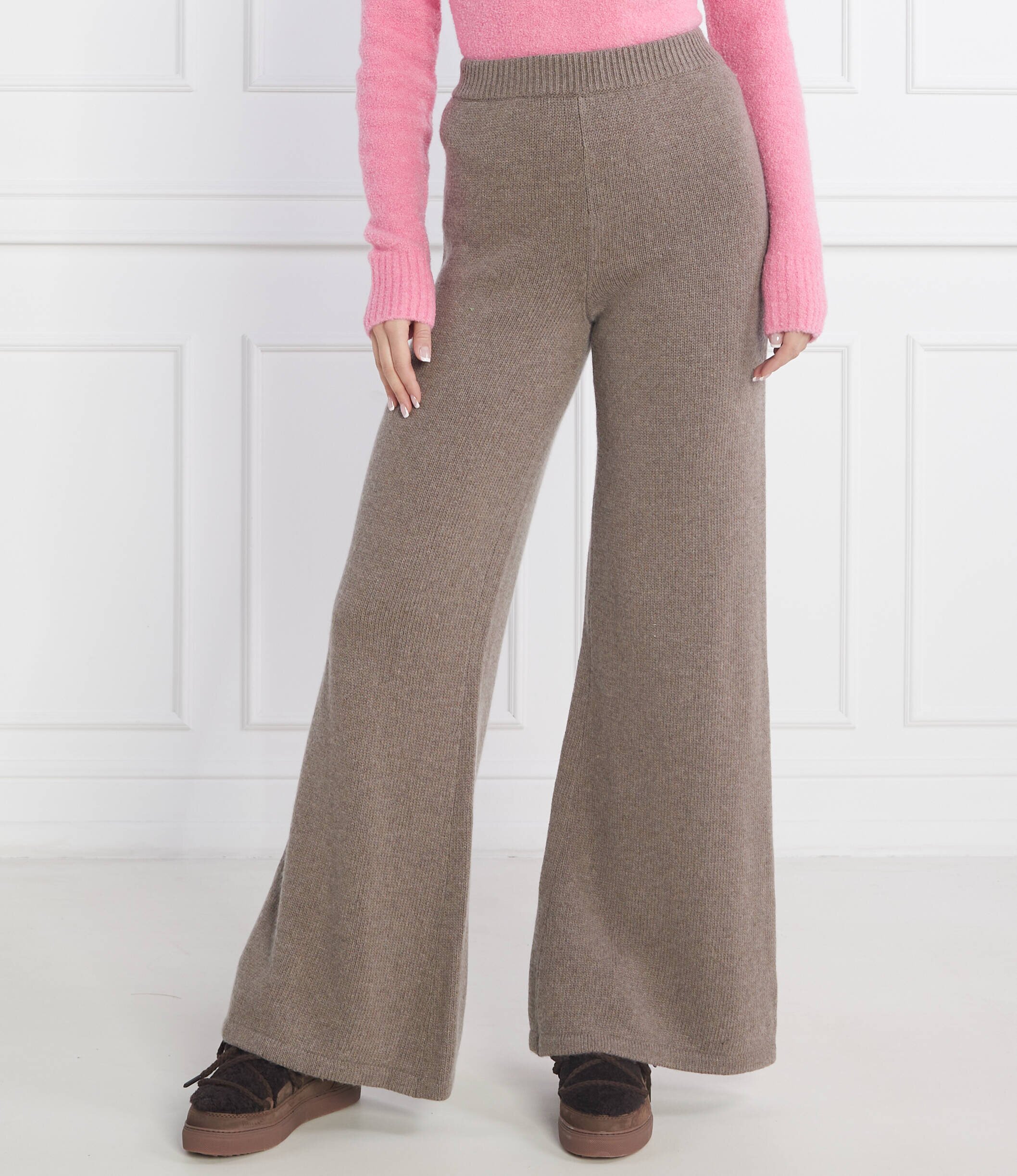Beatrice B Pantaloni de tricot | flare fit cu adaos de lână și cașmir