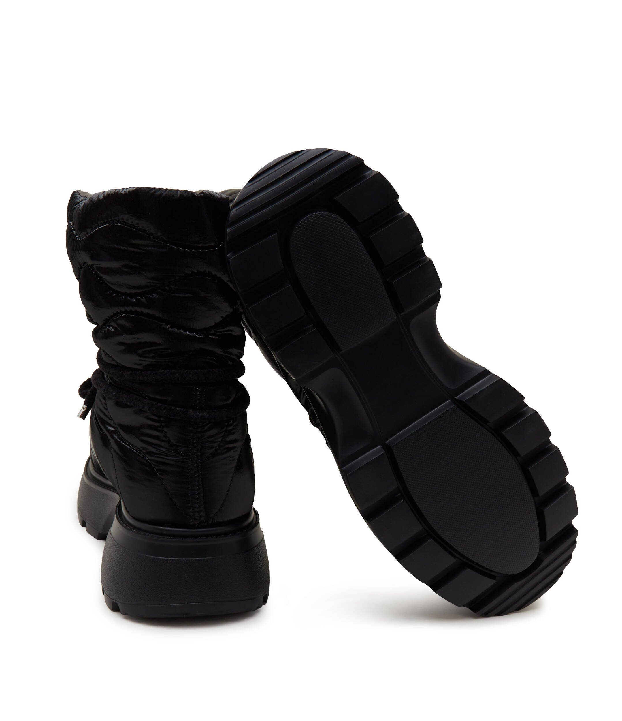 Blauer Bocanci Blanca 02