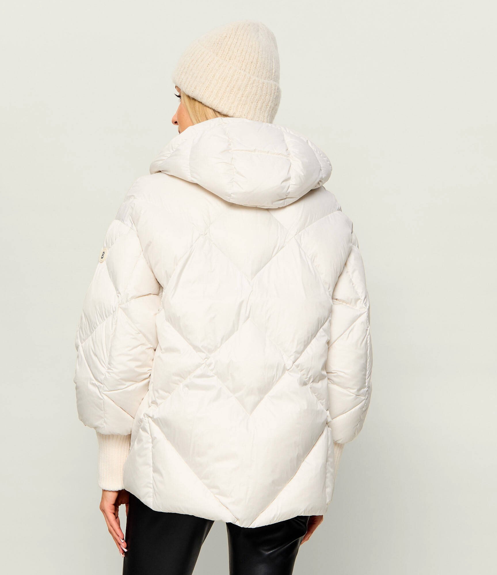 BOGNER Geacă de puf Sheryl - D2 | regular fit