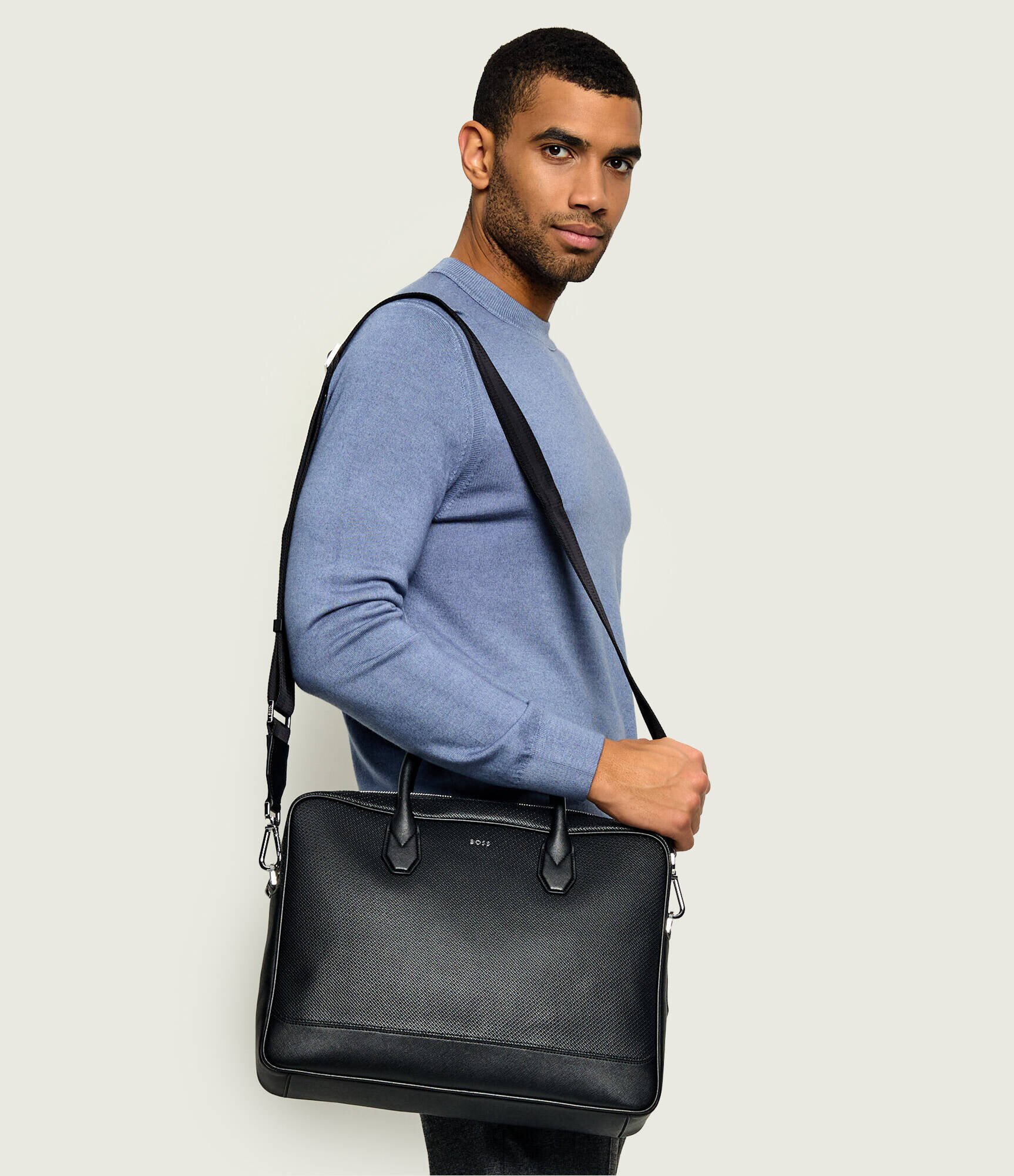 BOSS BLACK De piele geantă pentru laptop 17" Northon_M