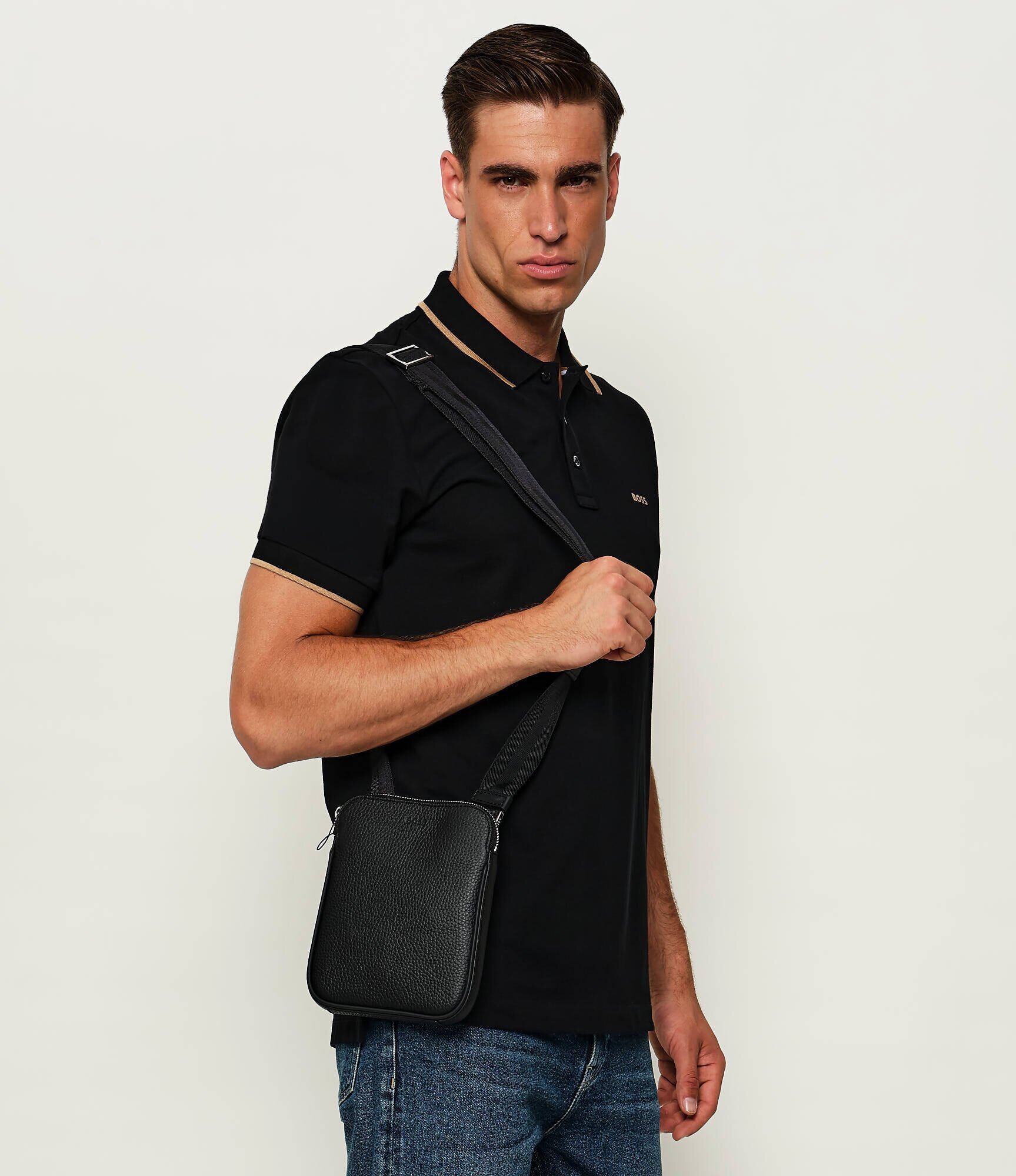 BOSS BLACK De piele geantă reporter New Crosstown_A5