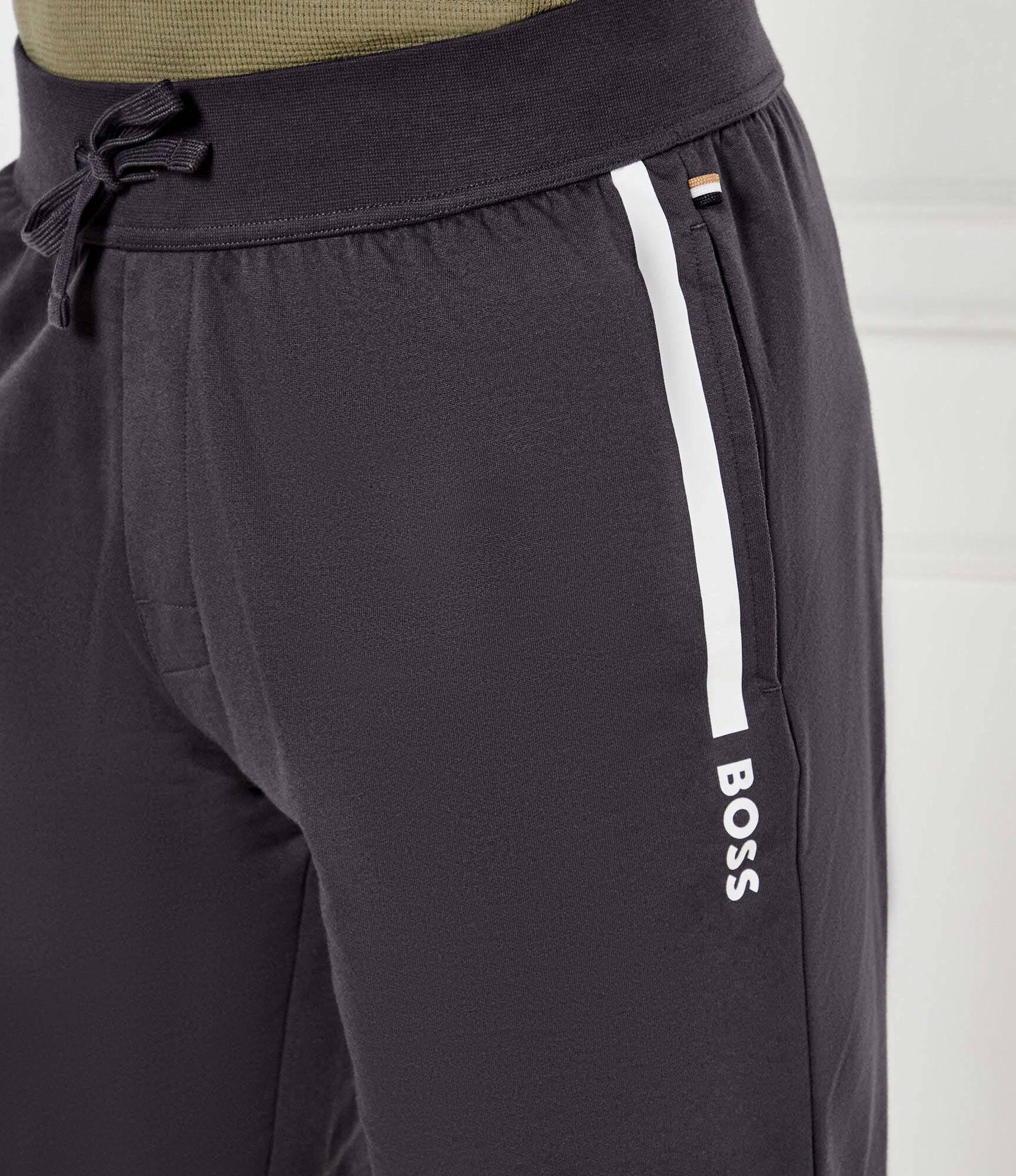 BOSS BLACK Pantaloni scurți Authentic | Regular Fit