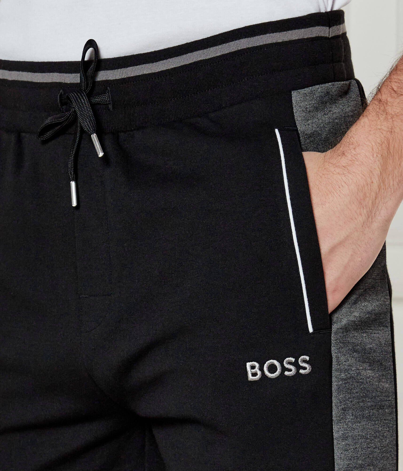 BOSS BLACK Pantaloni scurți | Regular Fit