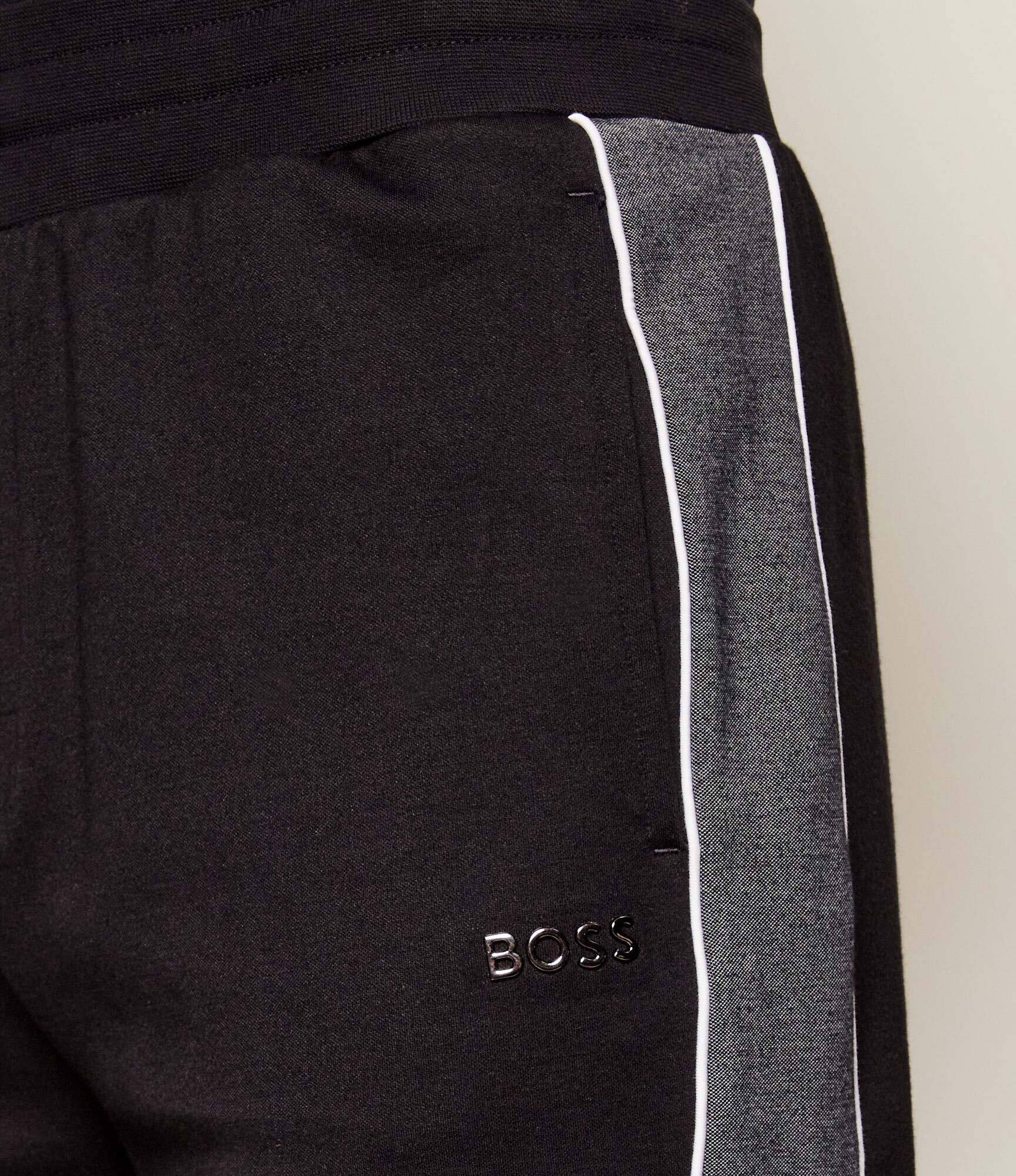 BOSS BLACK Pantaloni scurți | Straight fit