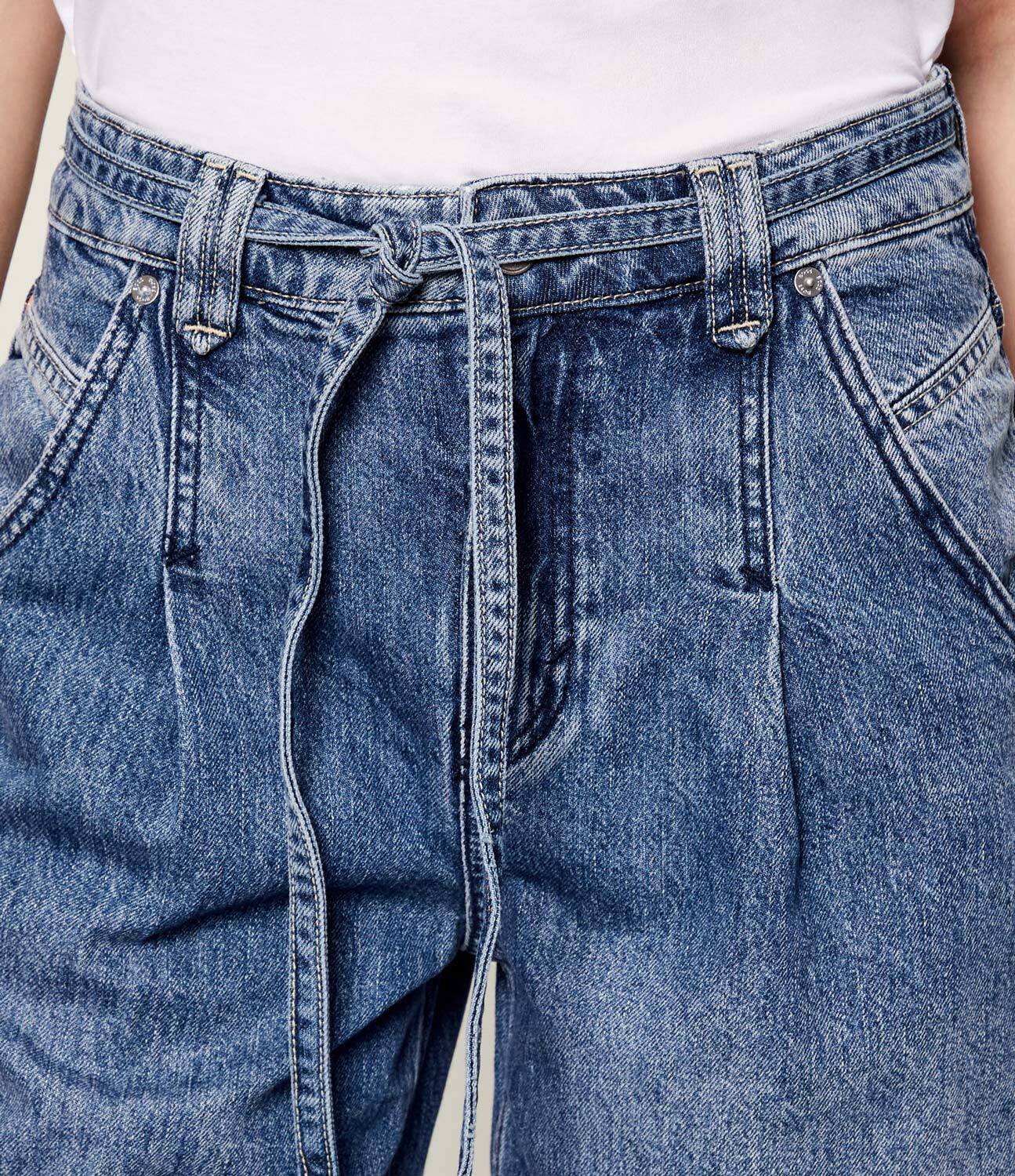 BOSS Orange Blugi C_PLEATED BARREL 1.0 | Mom Fit