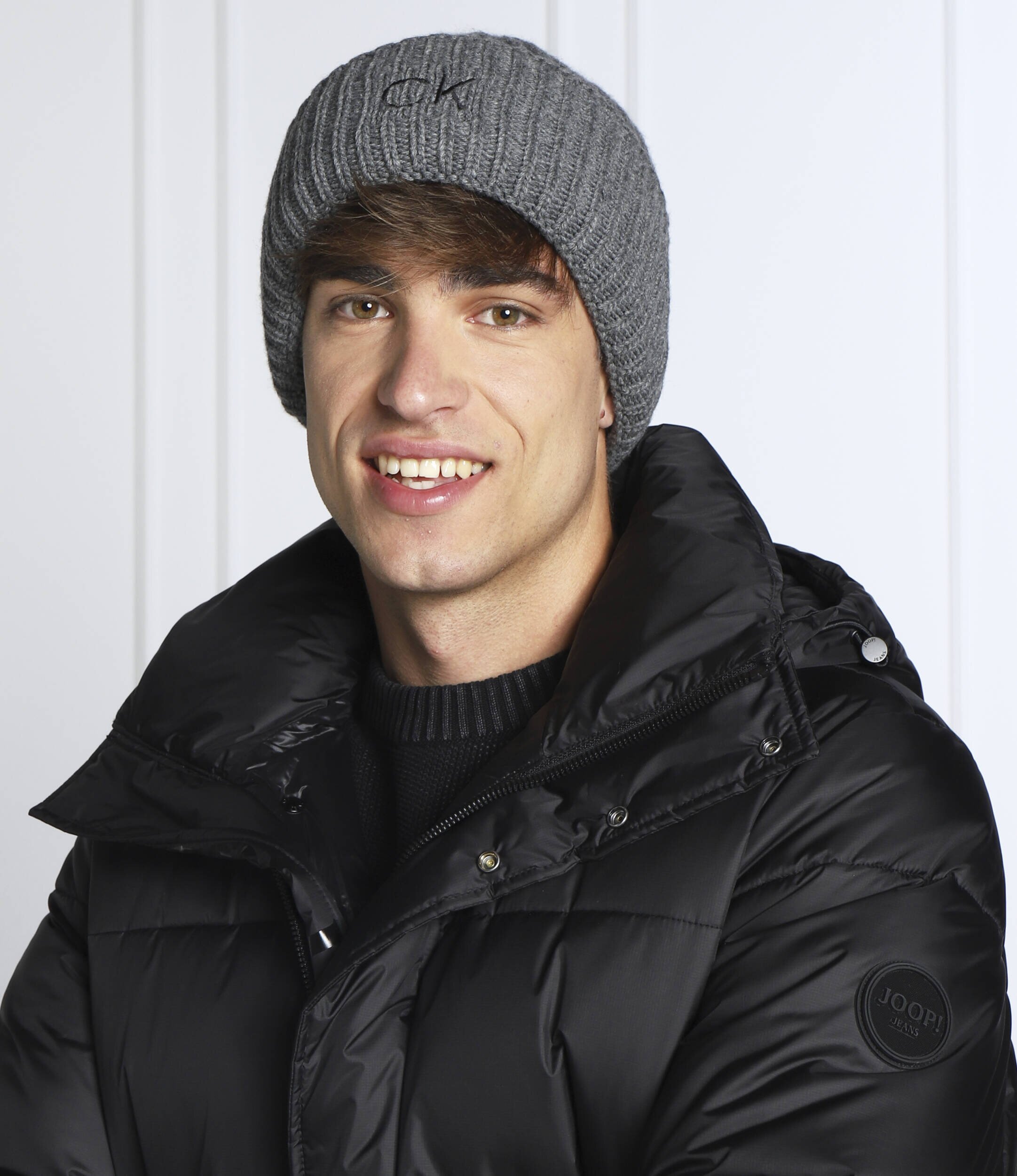 Calvin Klein Căciulă ELEVATED cu adaos de lână și cașmir