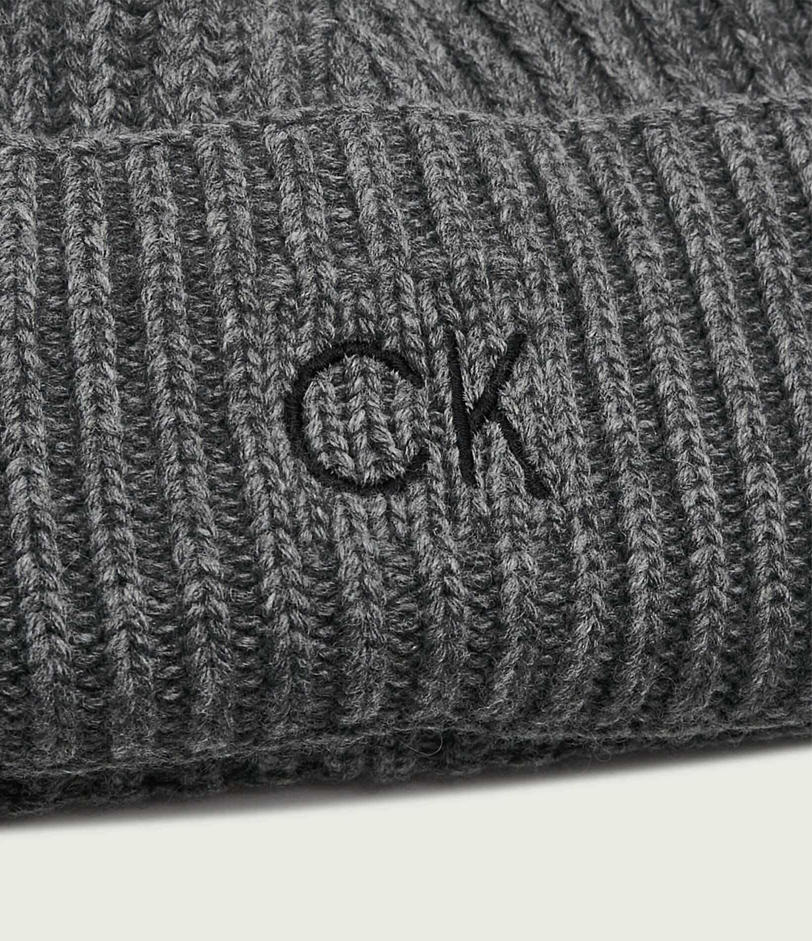 Calvin Klein Căciulă ELEVATED cu adaos de lână și cașmir