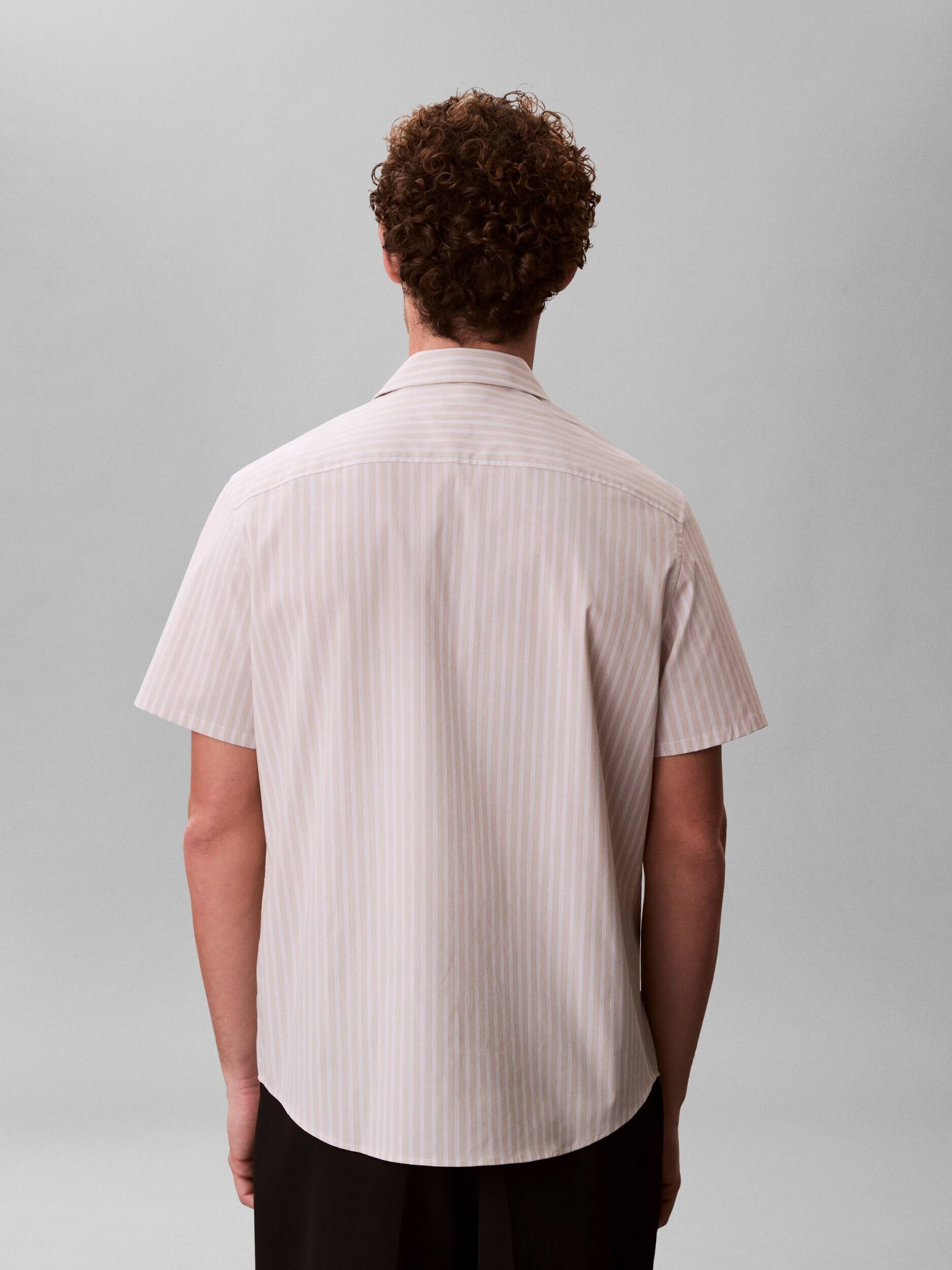 Calvin Klein Cămașă | Classic fit