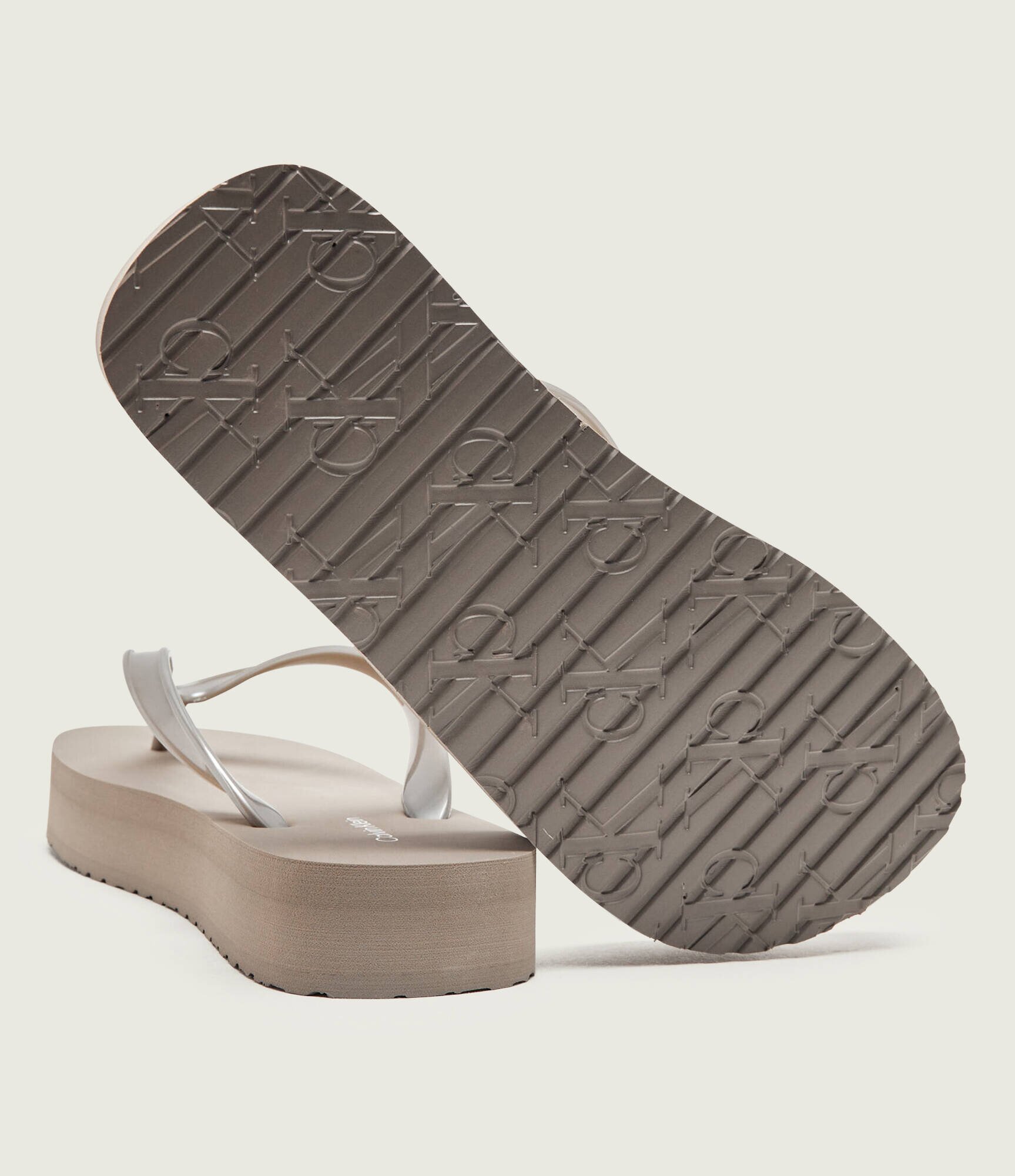 Calvin Klein Flip flops