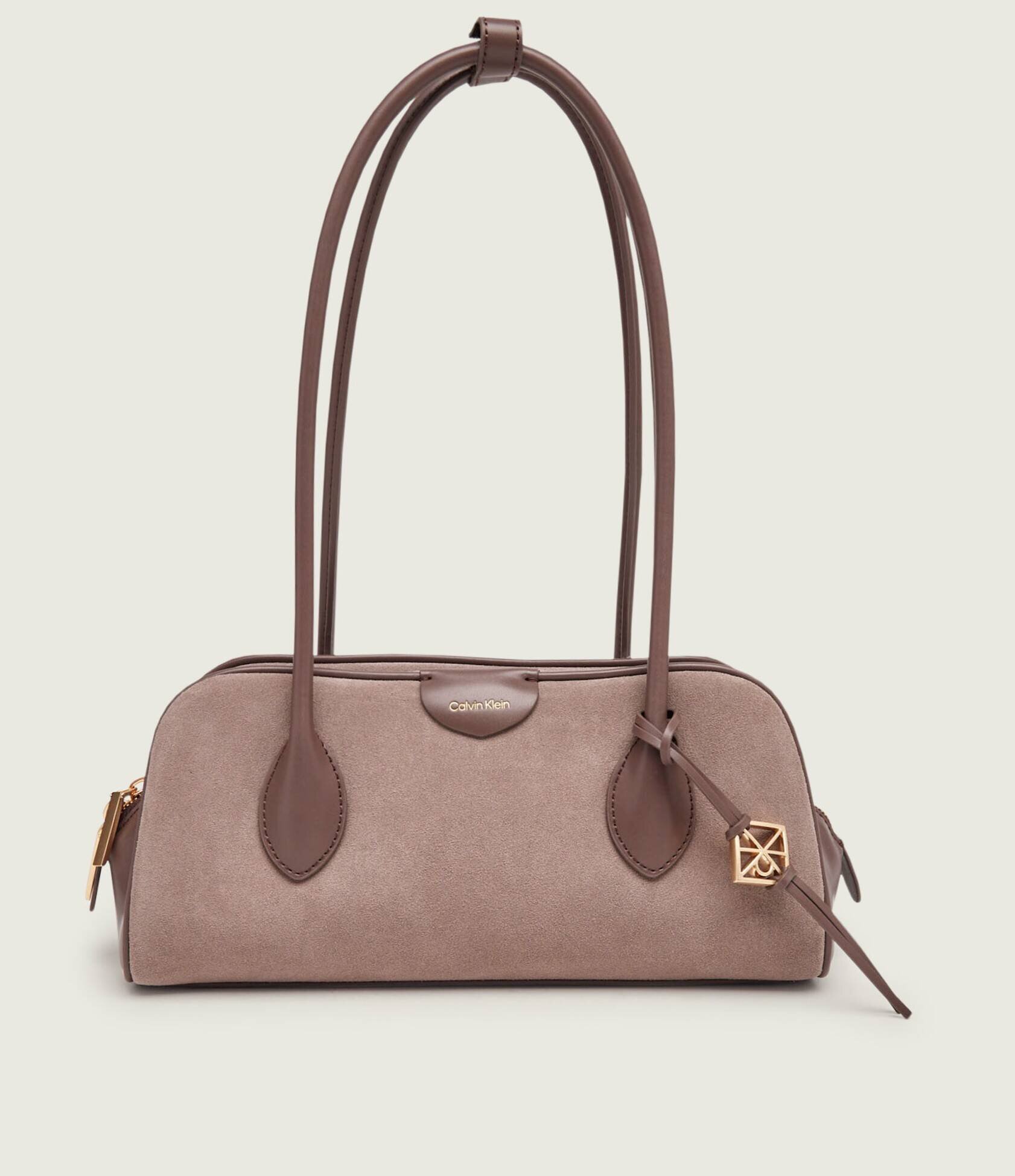 Calvin Klein Geantă pe umăr Emblem | piele întoarsă