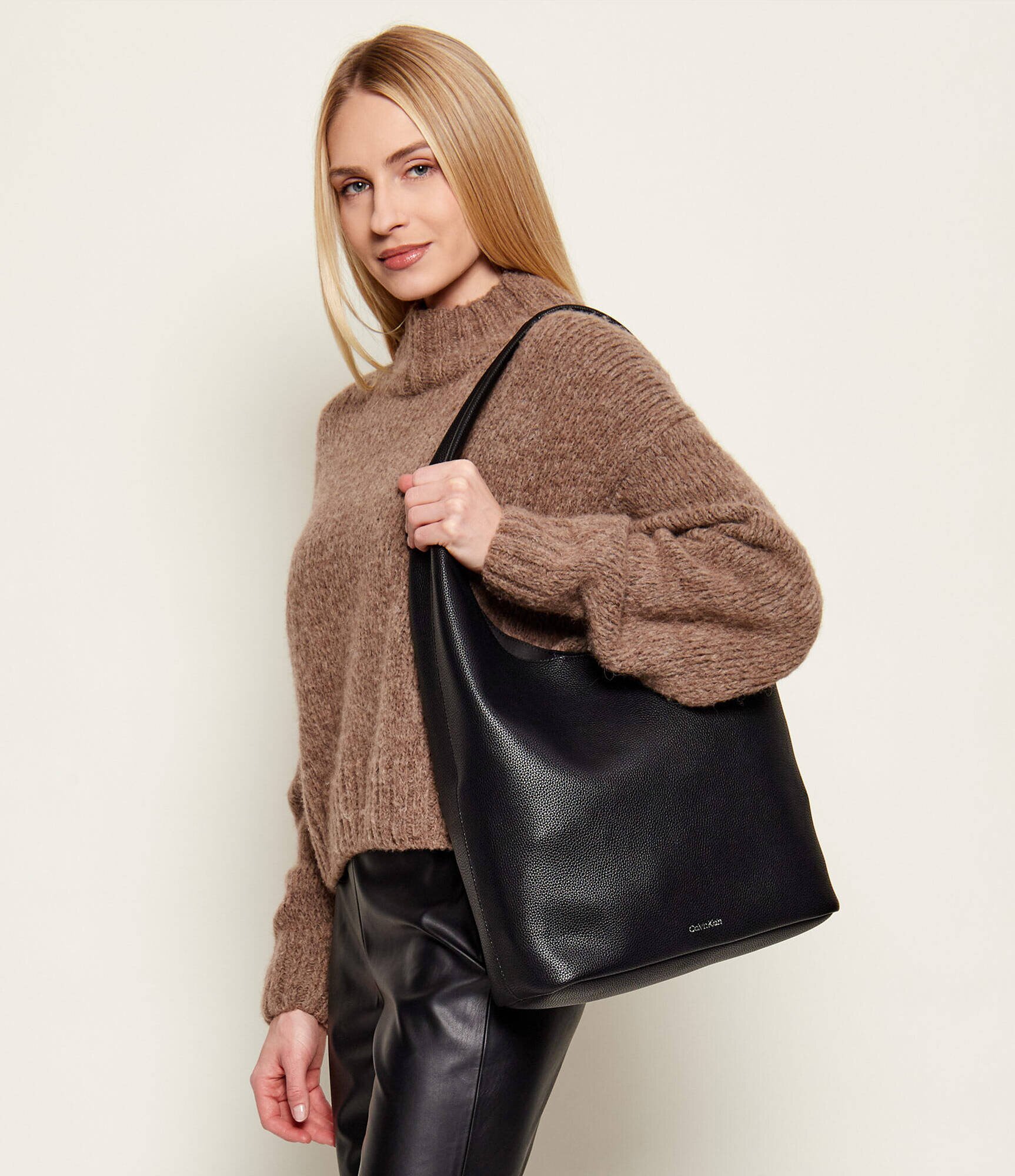 Calvin Klein Geantă shopper + borsetă