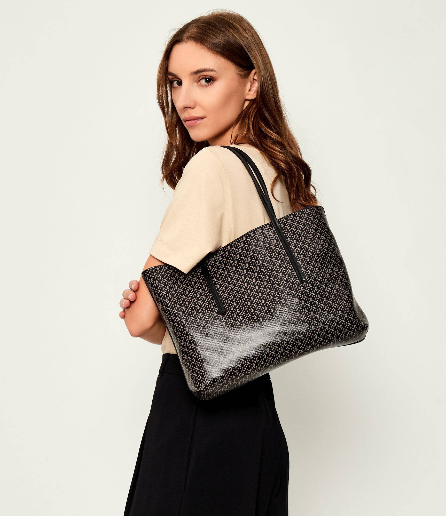 Calvin Klein Geantă shopper + borsetă