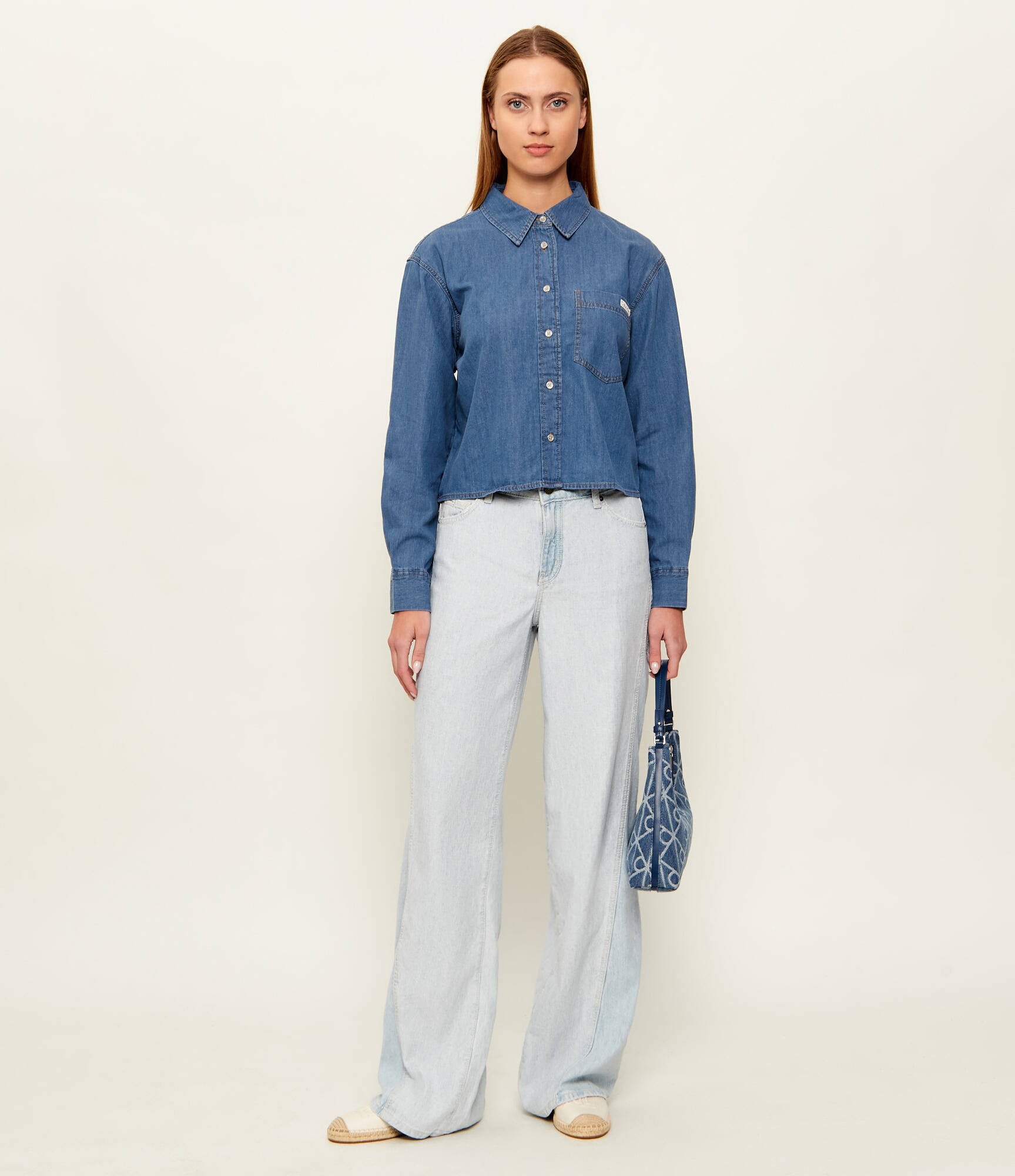 Calvin Klein Jeans De blugi cămașă NEW DAD | Cropped Fit