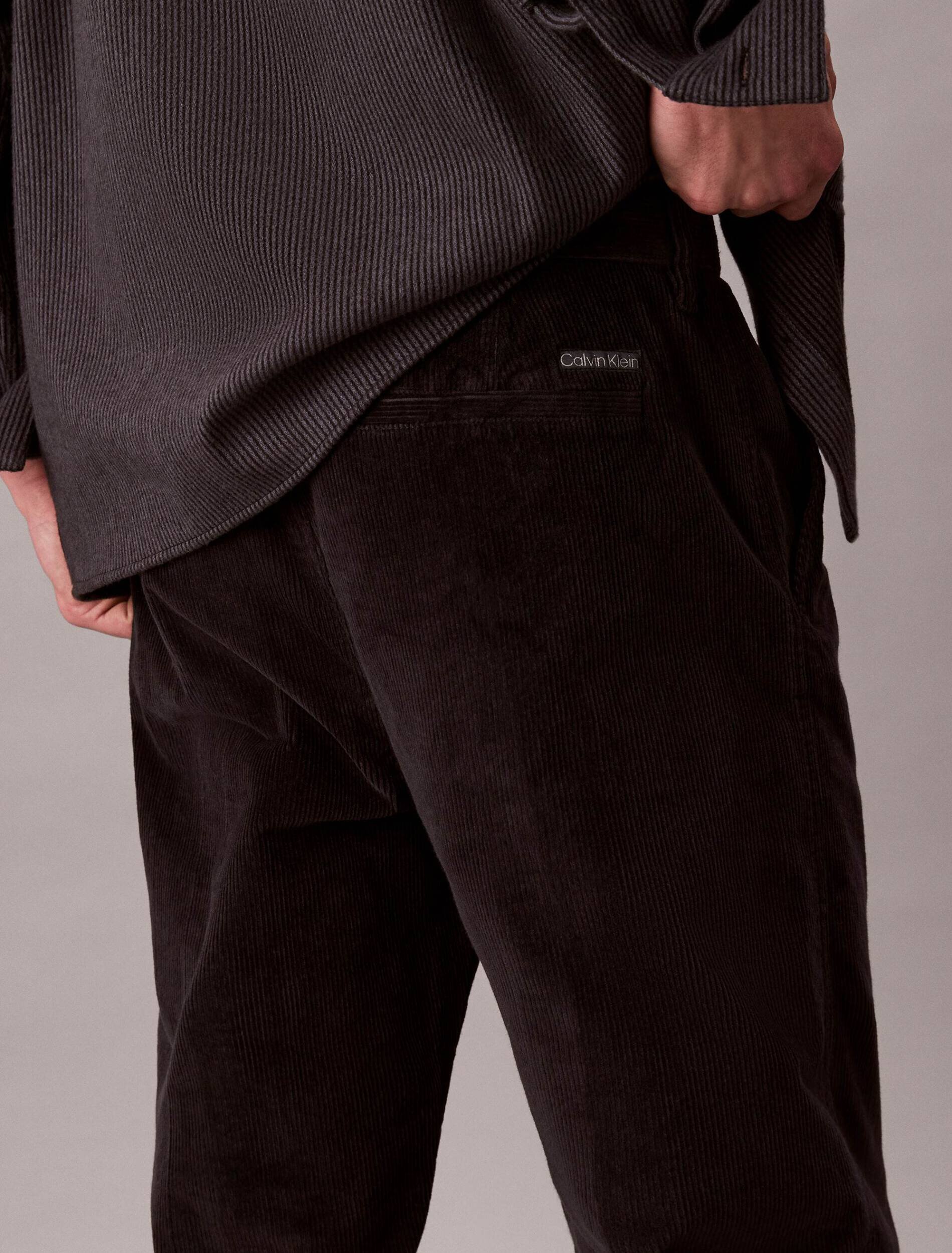 Calvin Klein Jeans Pantaloni chino 90S | Straight fit | catifea reiată