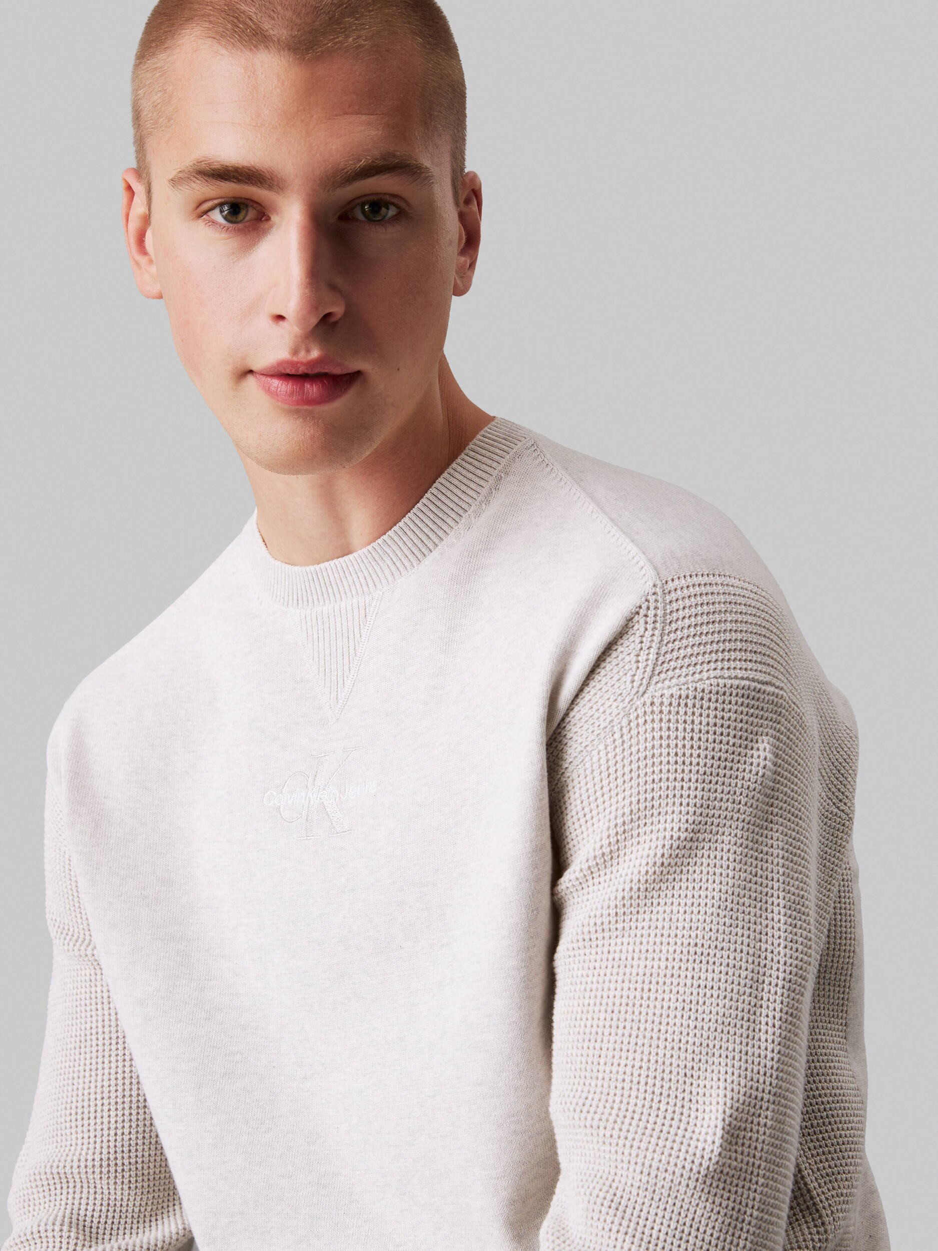 Calvin Klein Jeans Pulover | Regular Fit