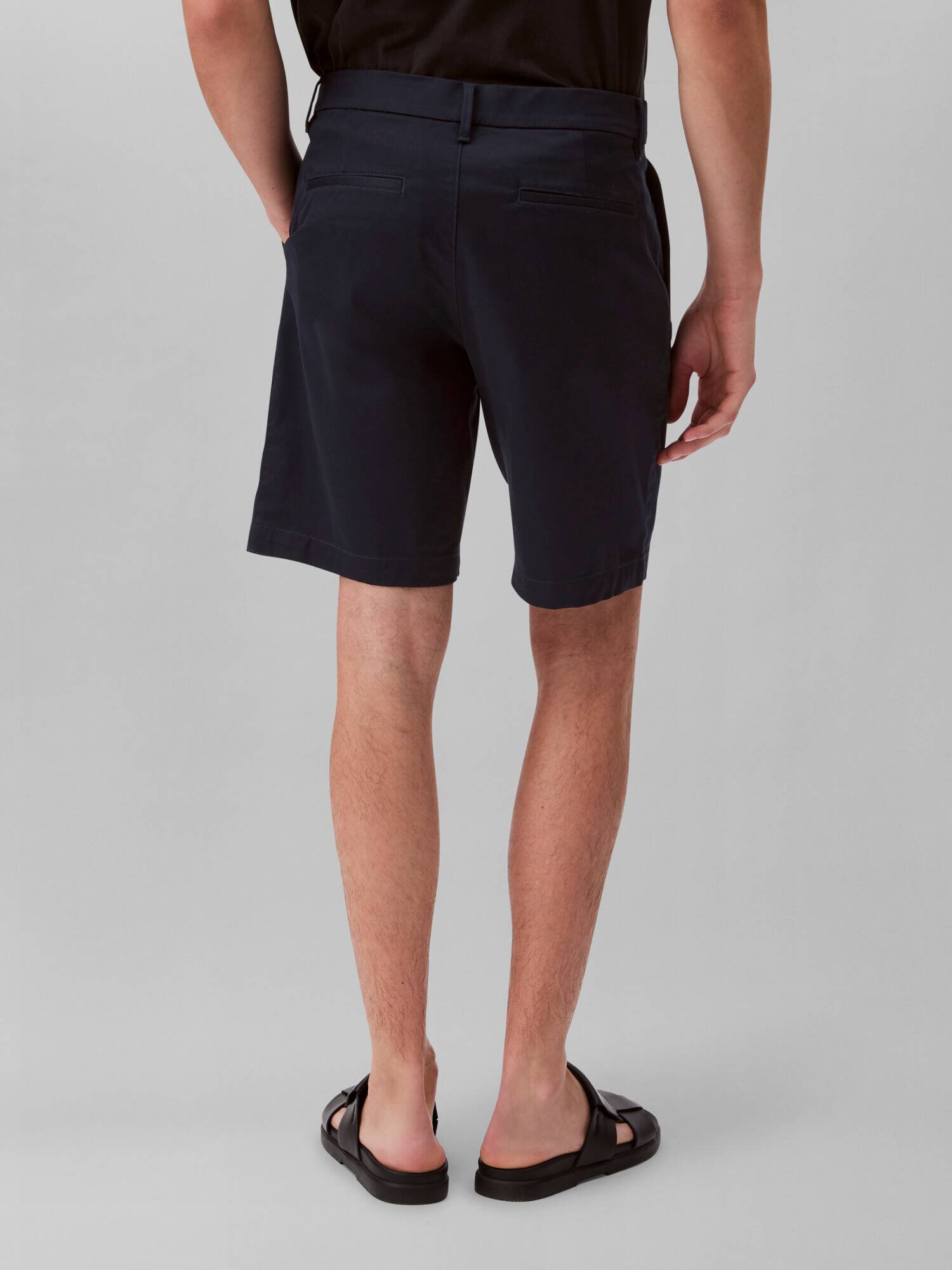 Calvin Klein Pantaloni scurți chino | regular fit