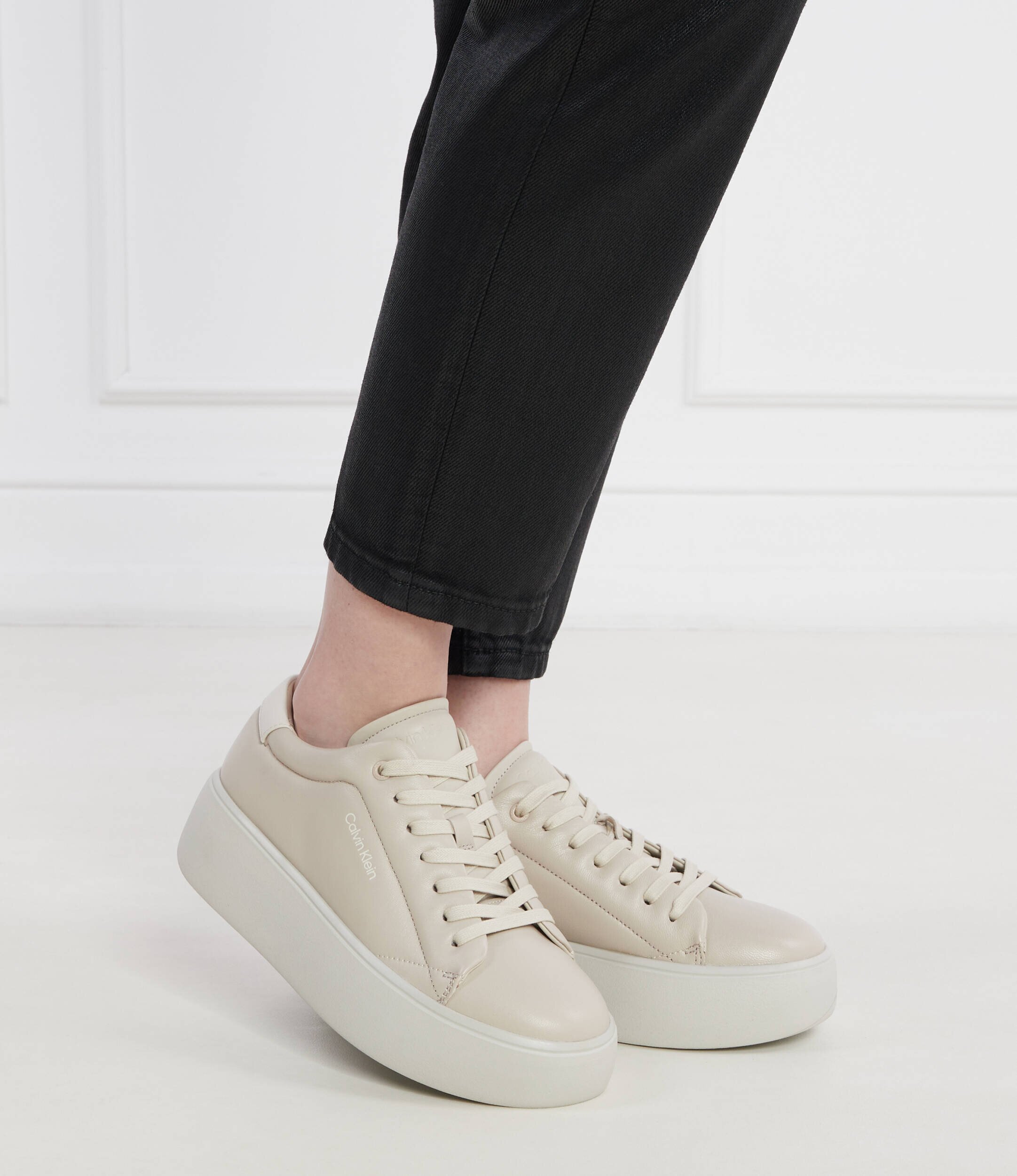 Calvin Klein Teniși din piele Cupsole