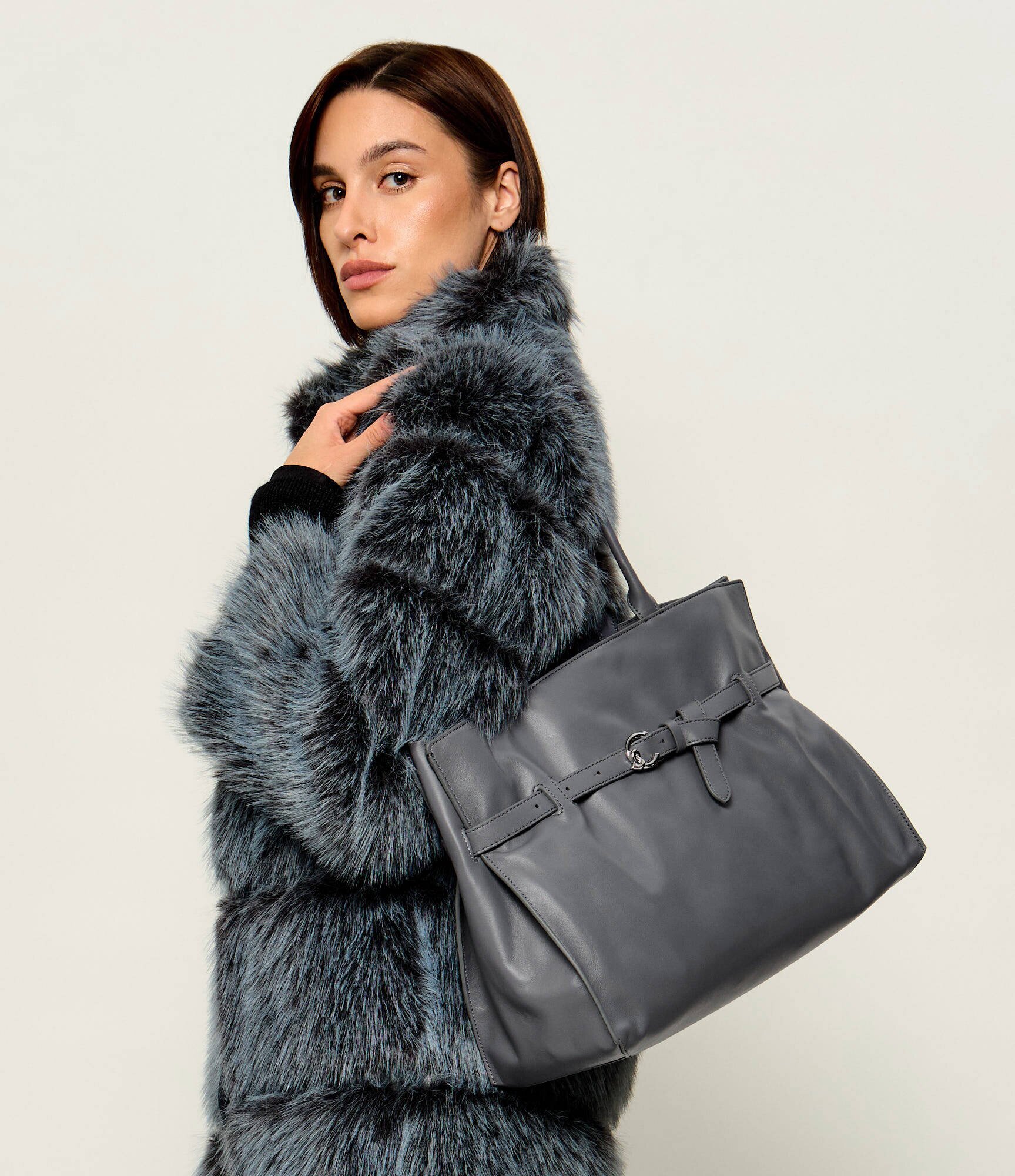 Coccinelle De piele geantă shopper Sabine Soft