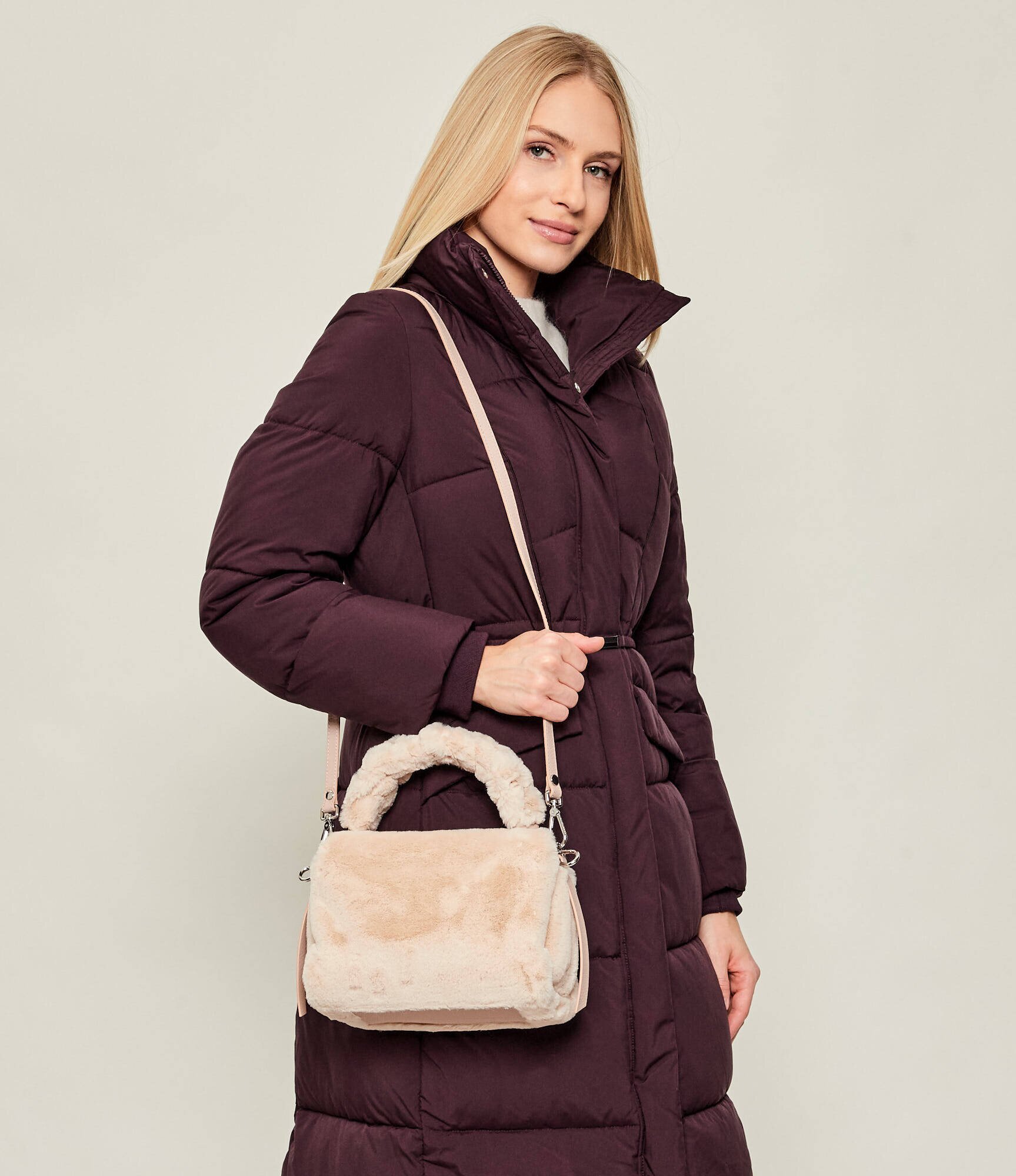 Coccinelle Geantă pe umăr Boheme | shearling cu adaos de piele