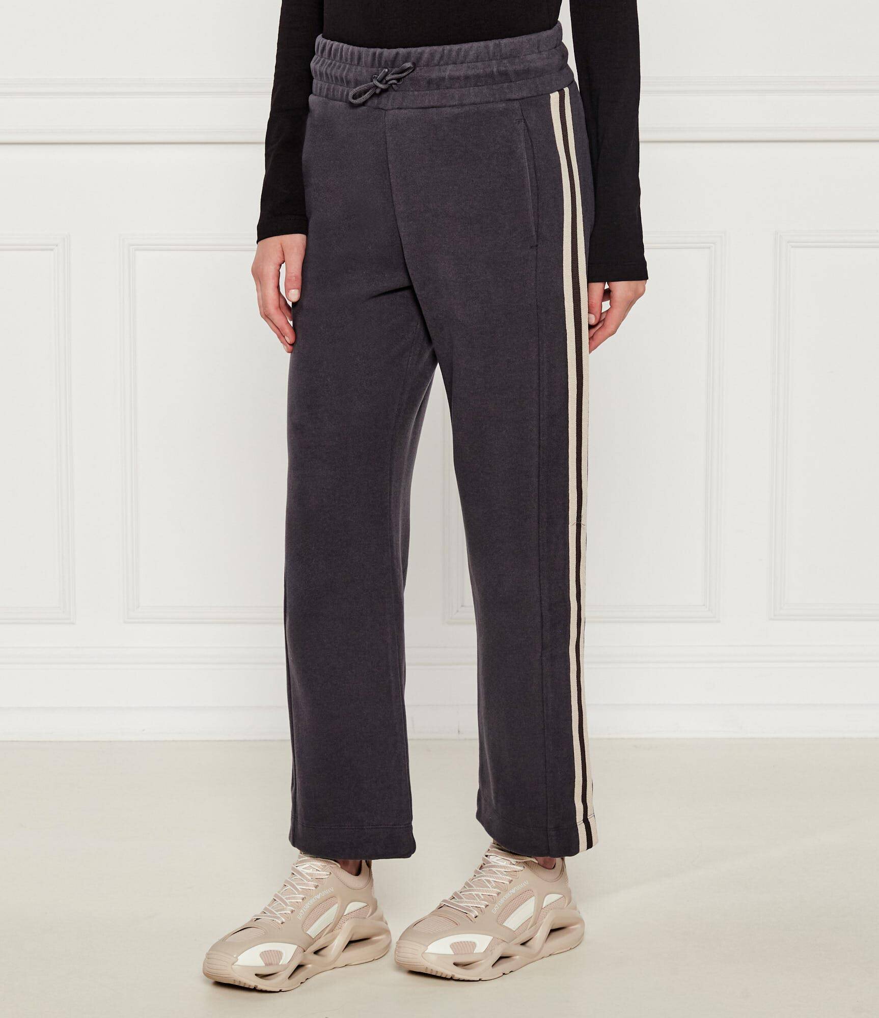 EA7 Pantaloni de trening | Comfort fit