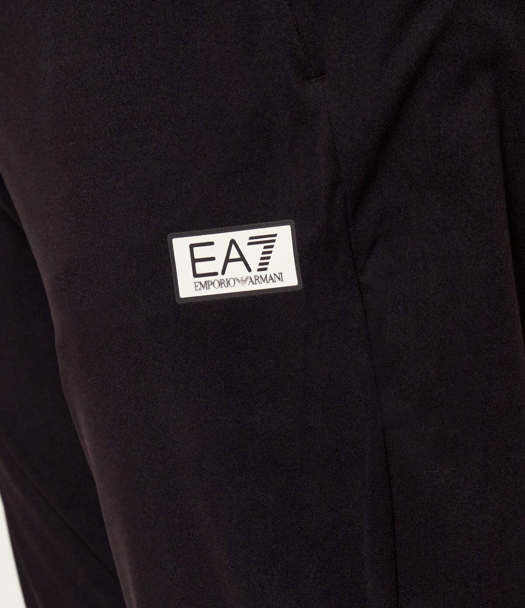 EA7 Pantaloni de trening | Slim Fit