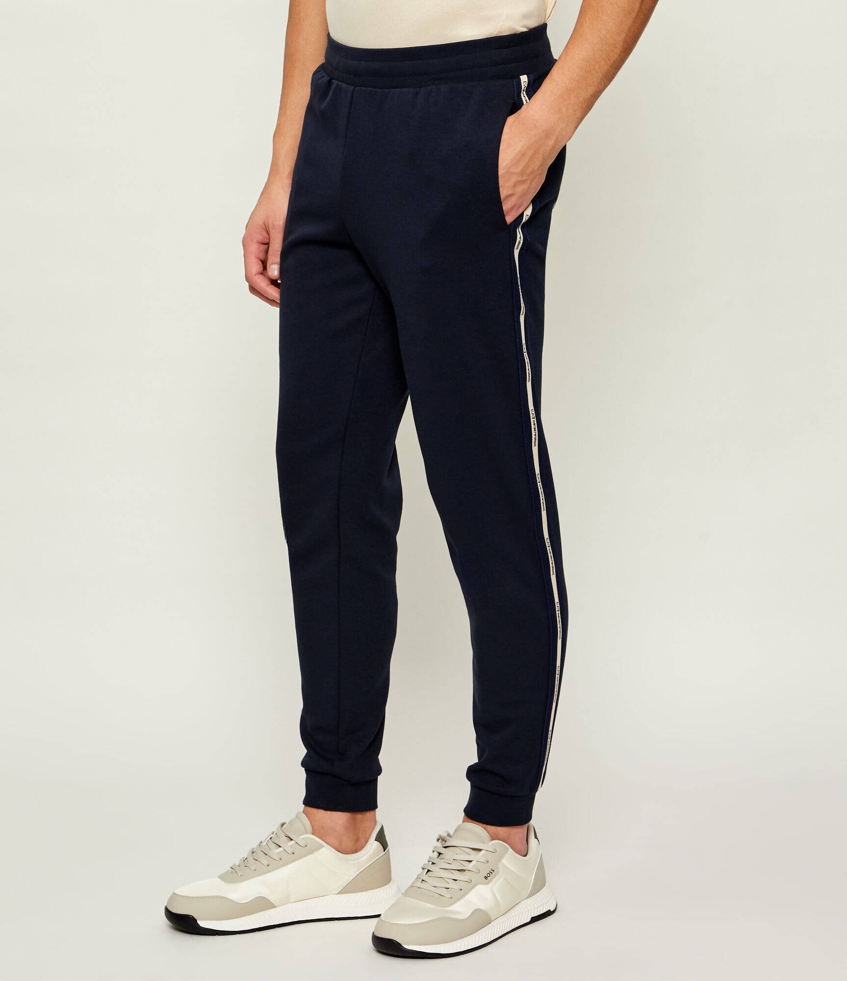 EA7 Pantaloni de trening | Slim Fit