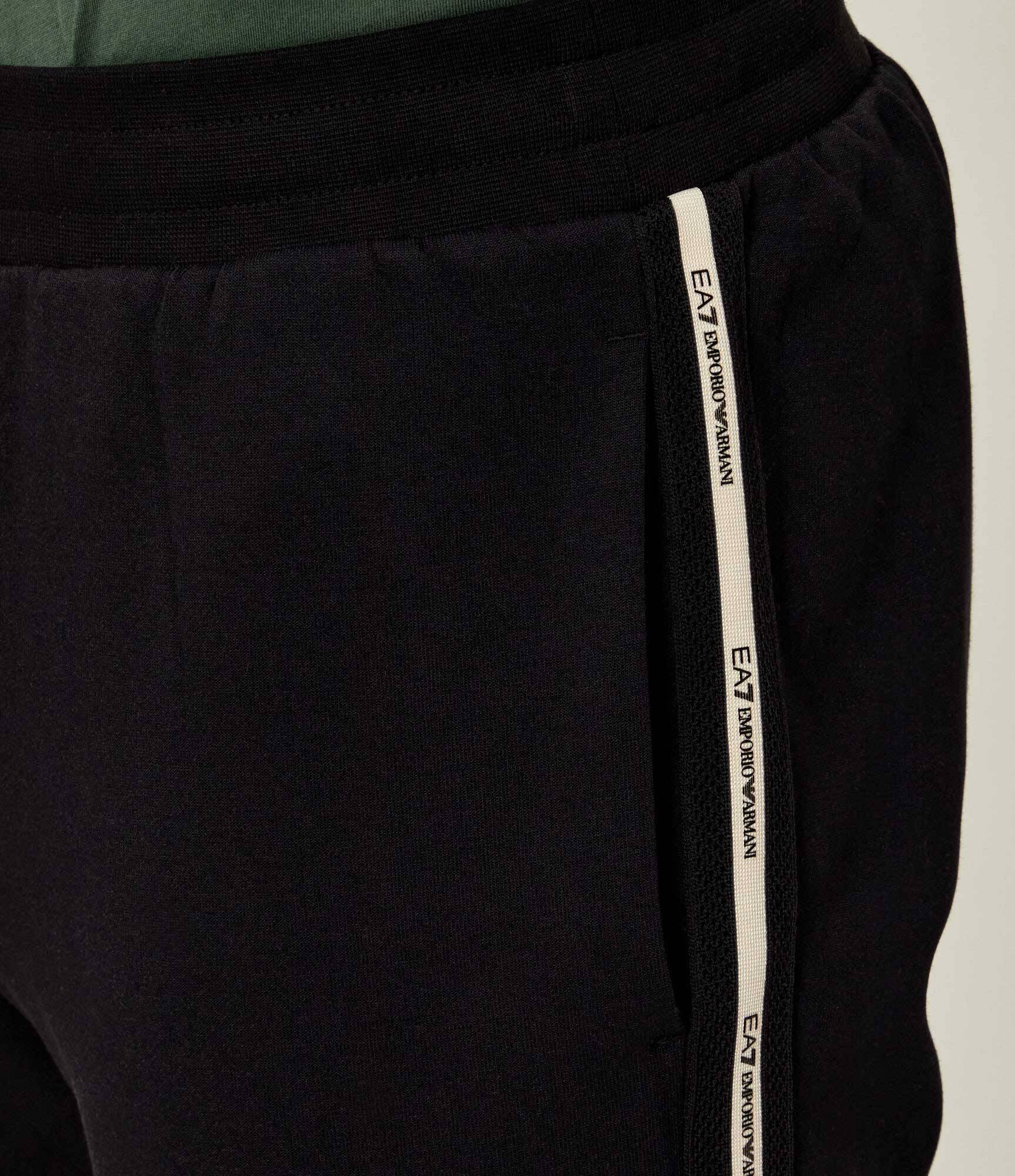 EA7 Pantaloni de trening | Slim Fit