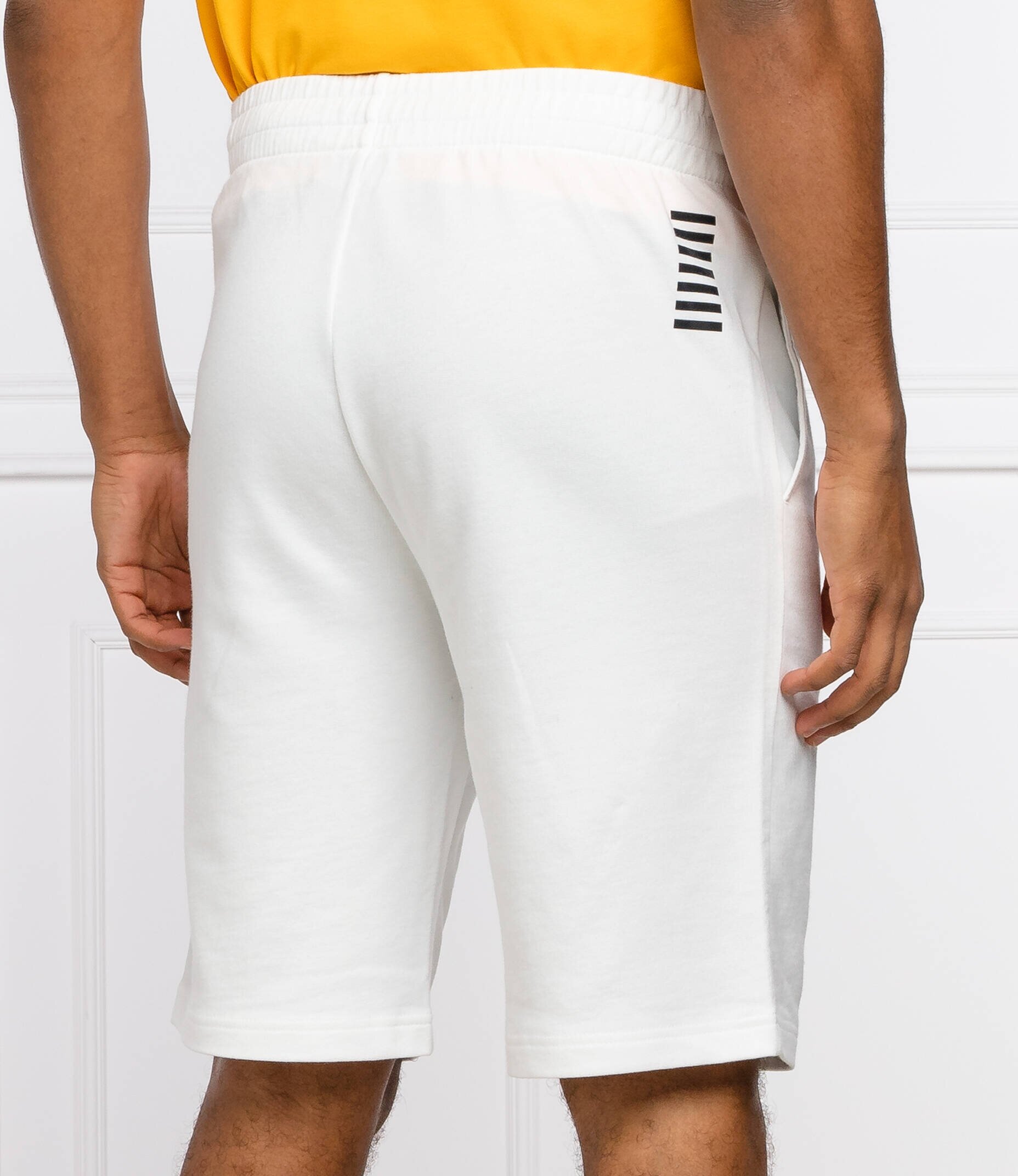 EA7 Pantaloni scurți | Loose fit