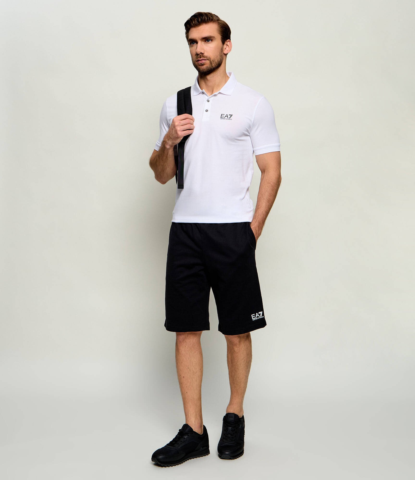 EA7 pantaloni scurți | Regular Fit