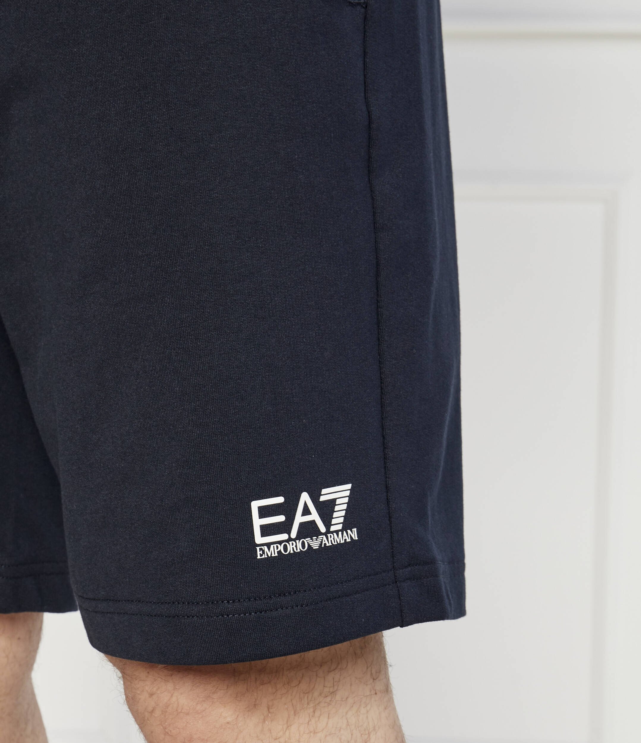 EA7 Pantaloni scurți | Regular Fit