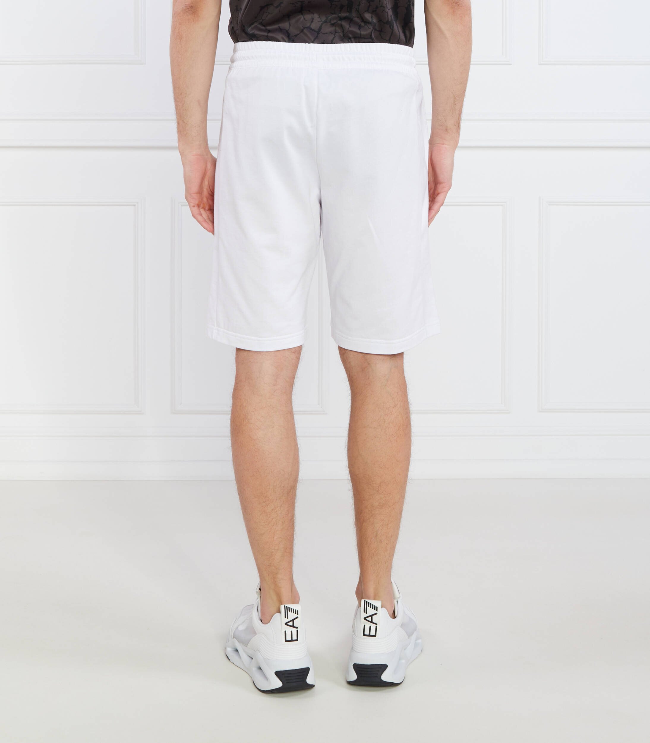 EA7 Pantaloni scurți | Regular Fit
