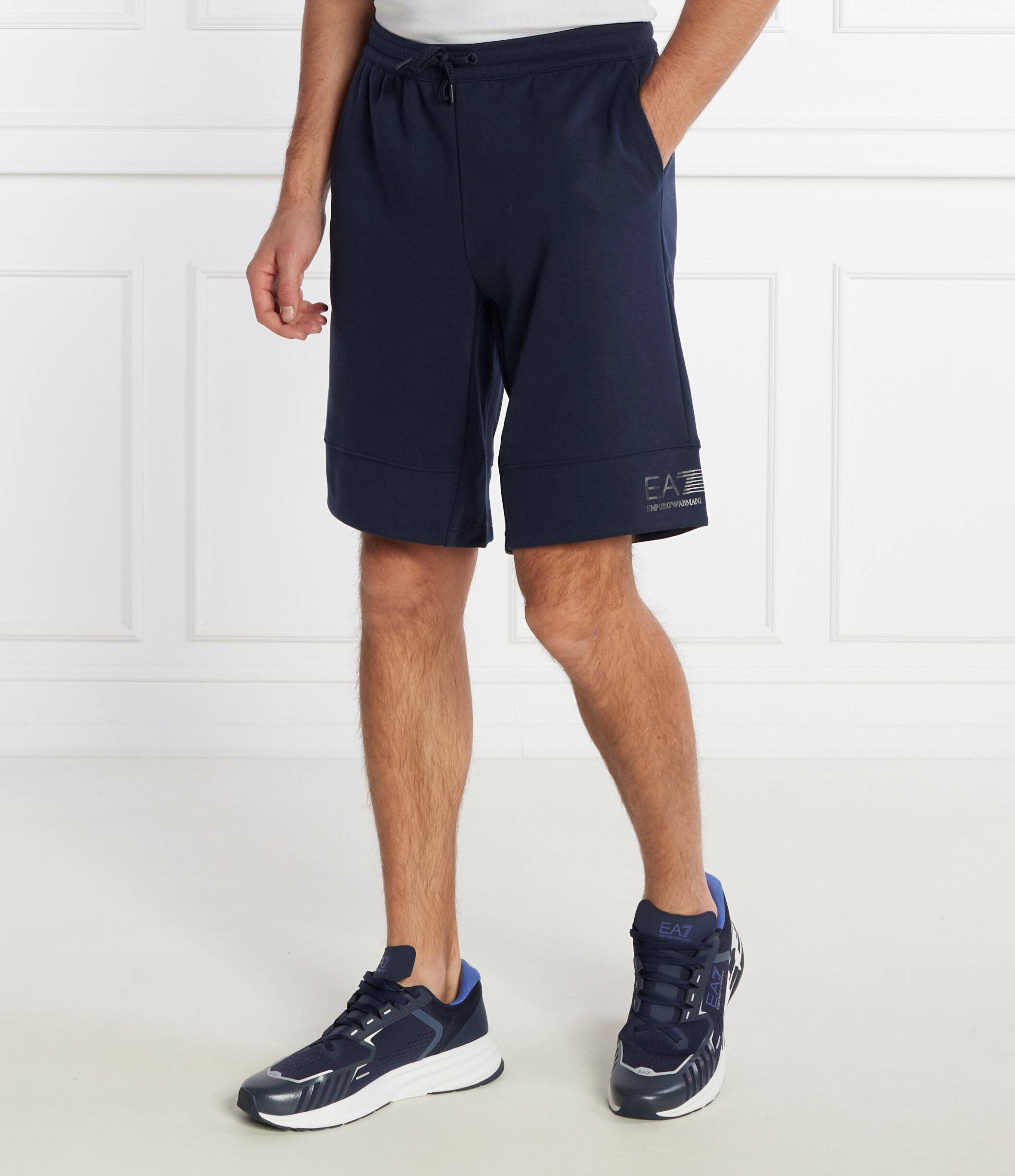 EA7 Pantaloni scurți | Regular Fit