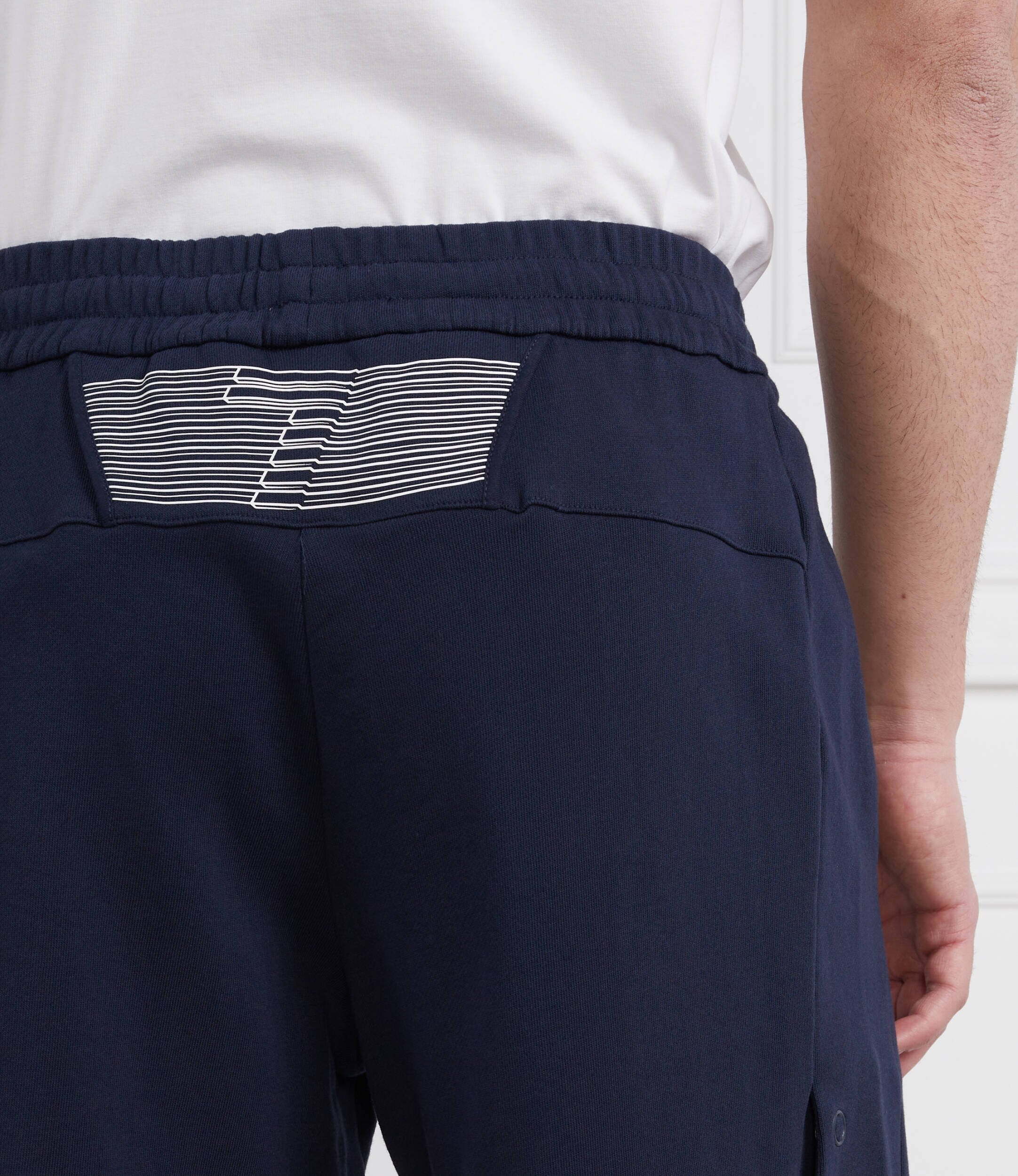EA7 Pantaloni scurți | Regular Fit