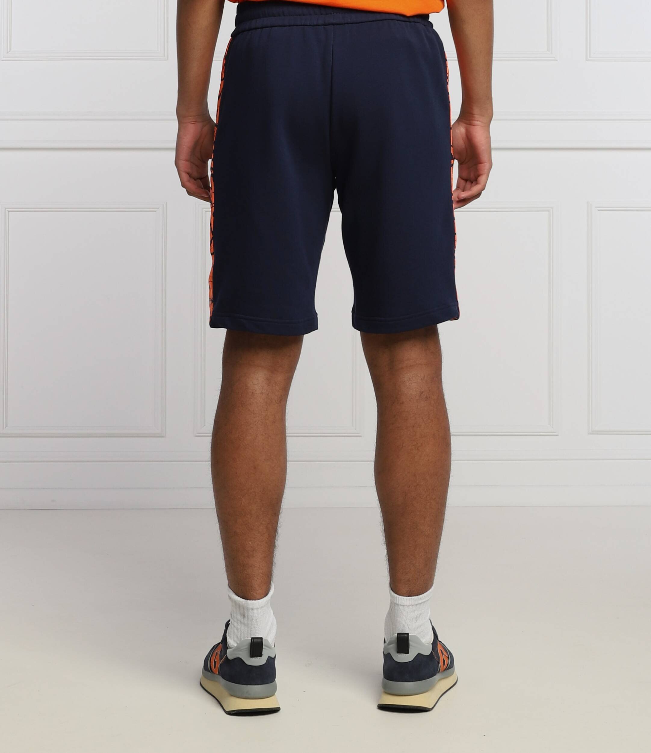 EA7 Pantaloni scurți | Regular Fit