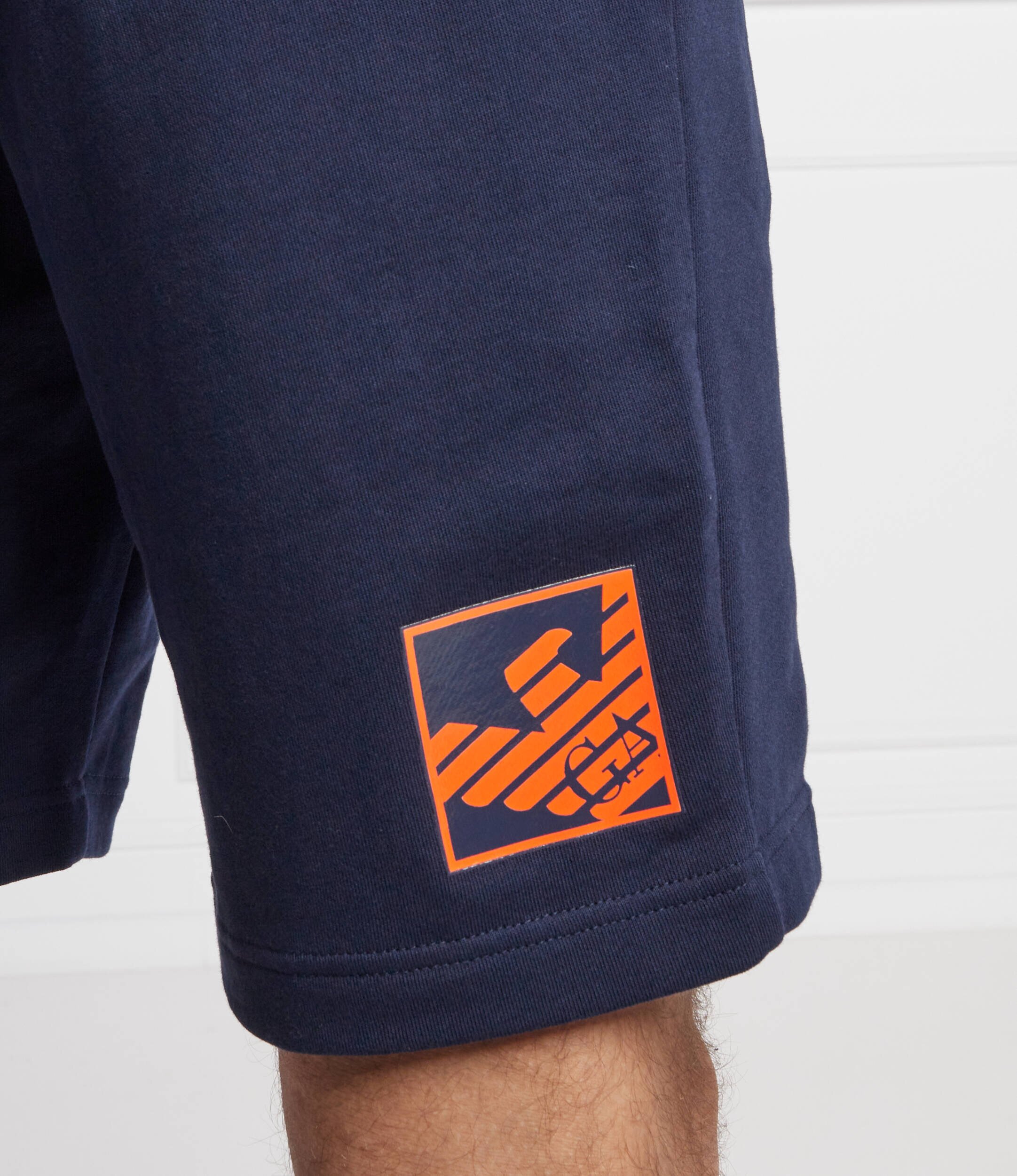 EA7 Pantaloni scurți | Regular Fit