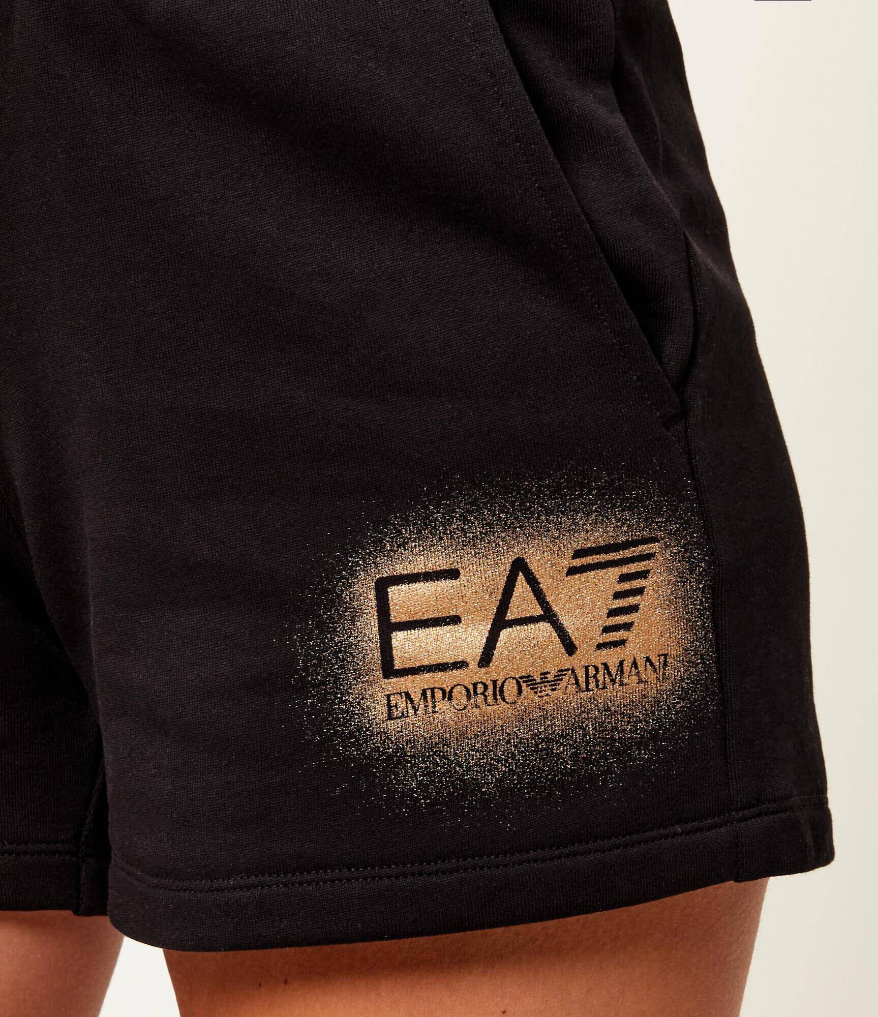 EA7 Pantaloni scurți | regular fit