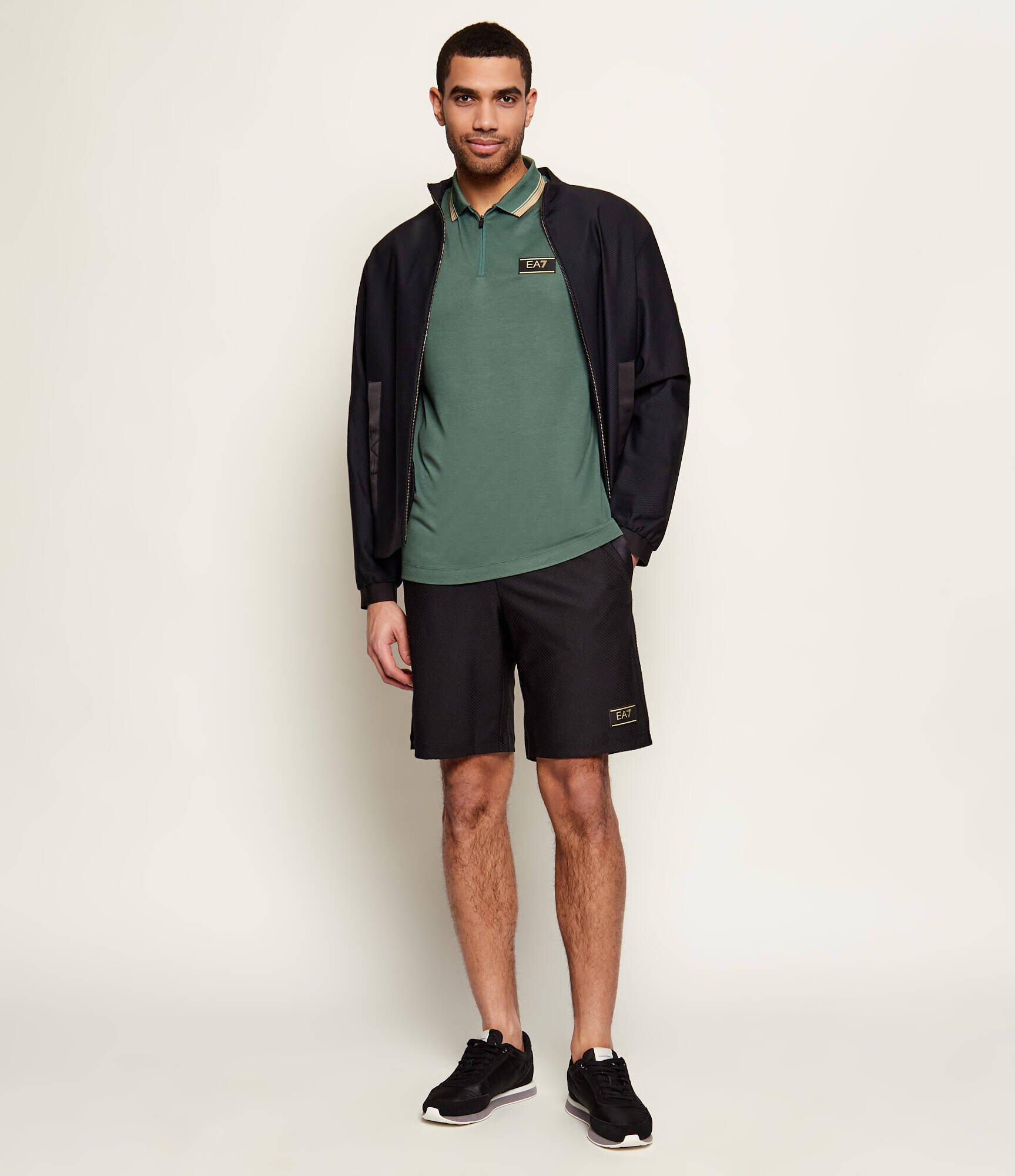 EA7 Pantaloni scurți | Slim Fit