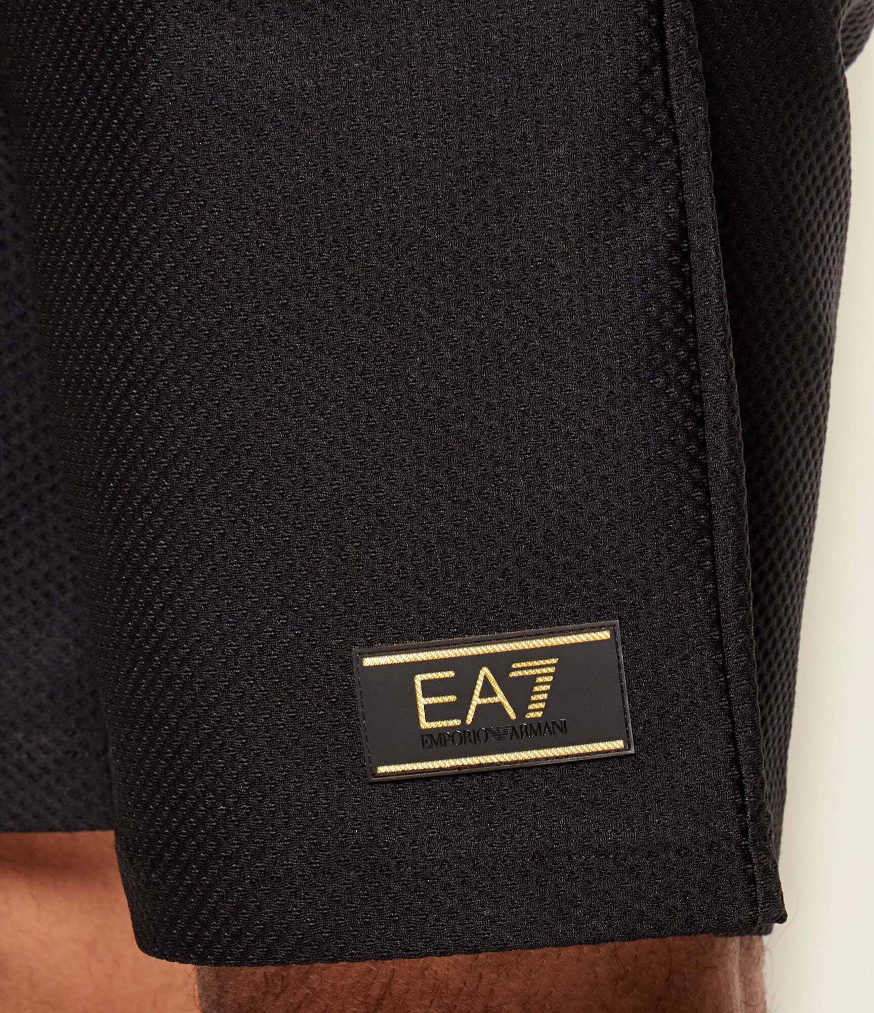 EA7 Pantaloni scurți | Slim Fit