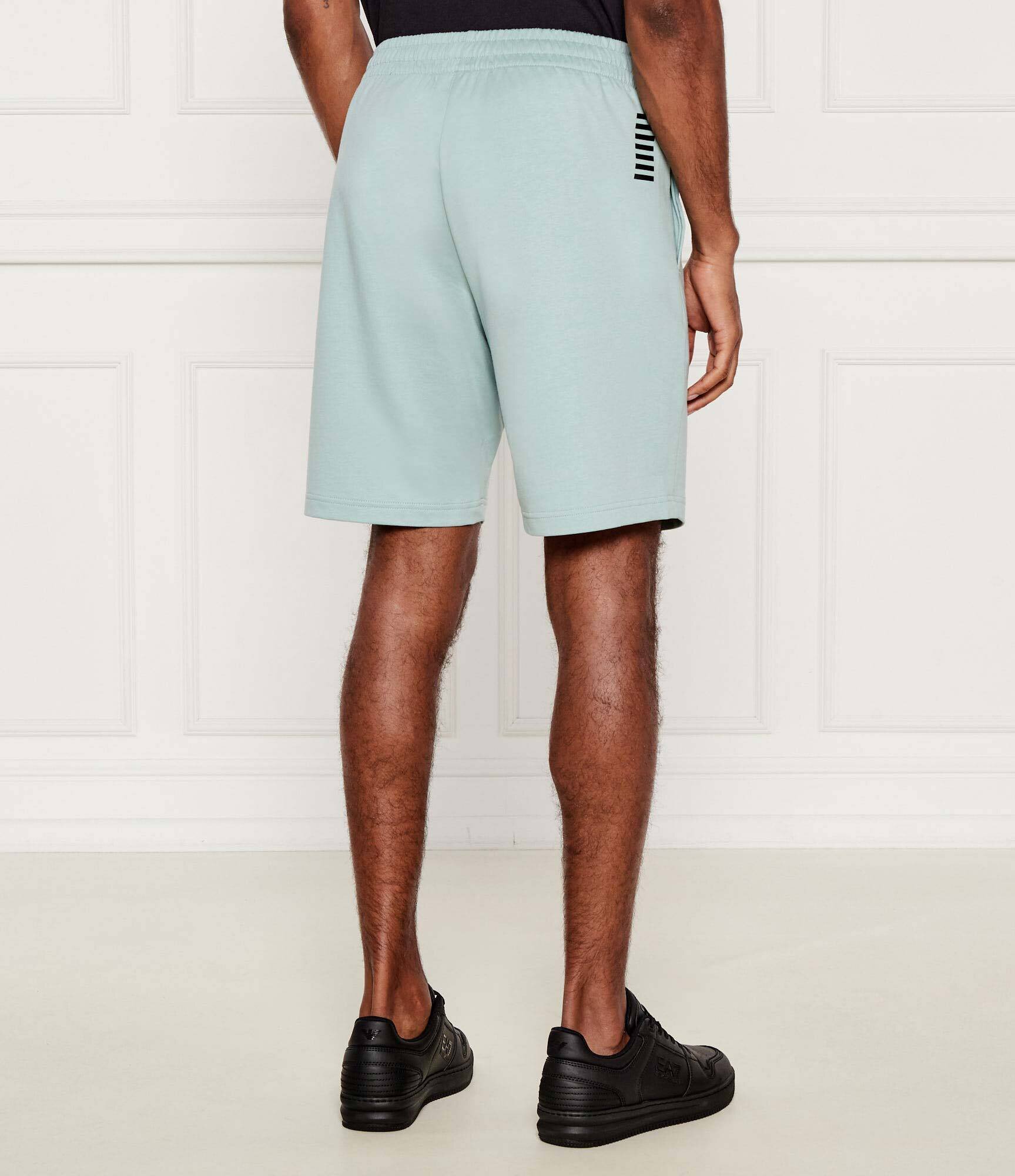 EA7 Pantaloni scurți | Slim Fit
