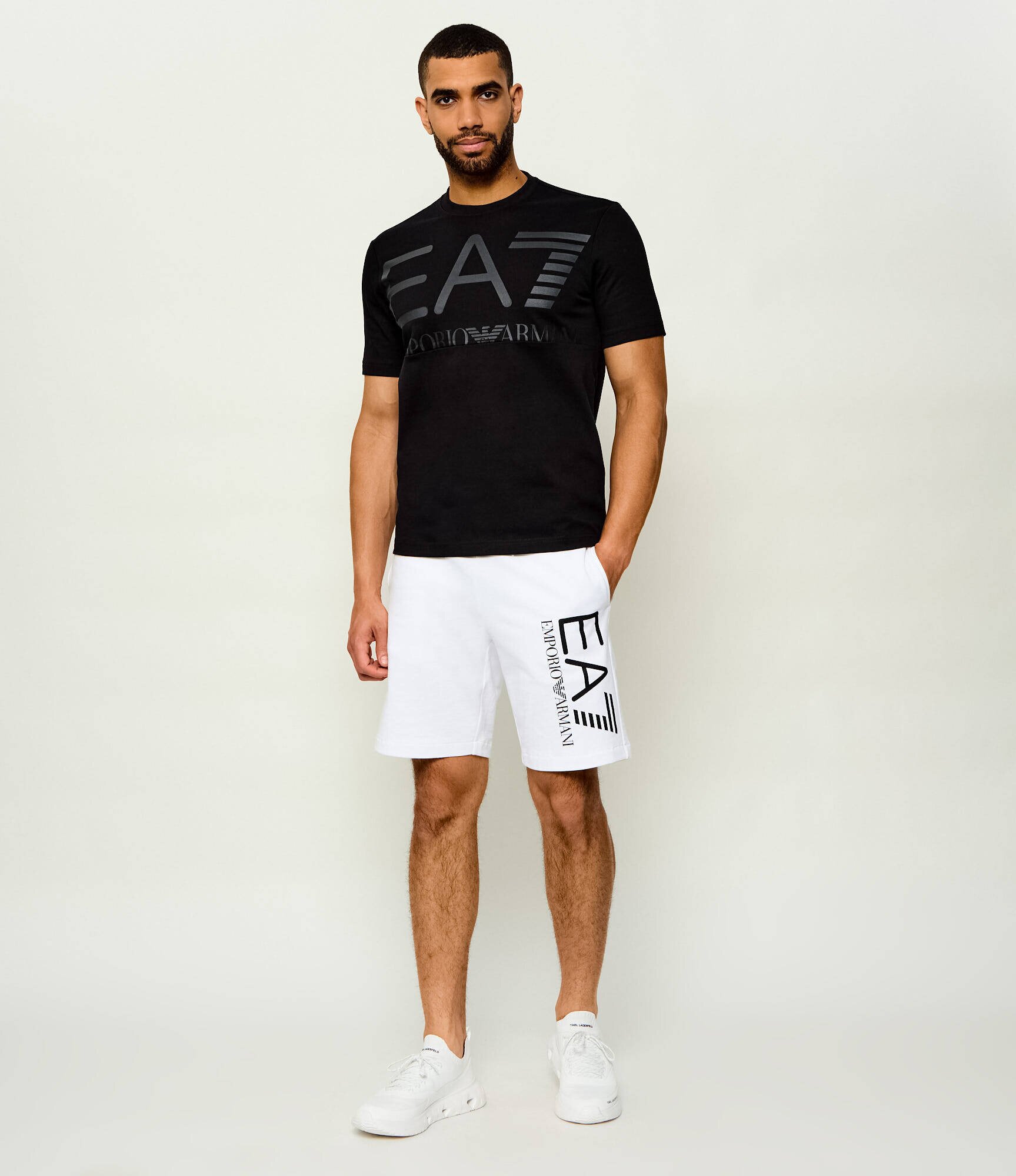 EA7 Pantaloni scurți | Slim Fit