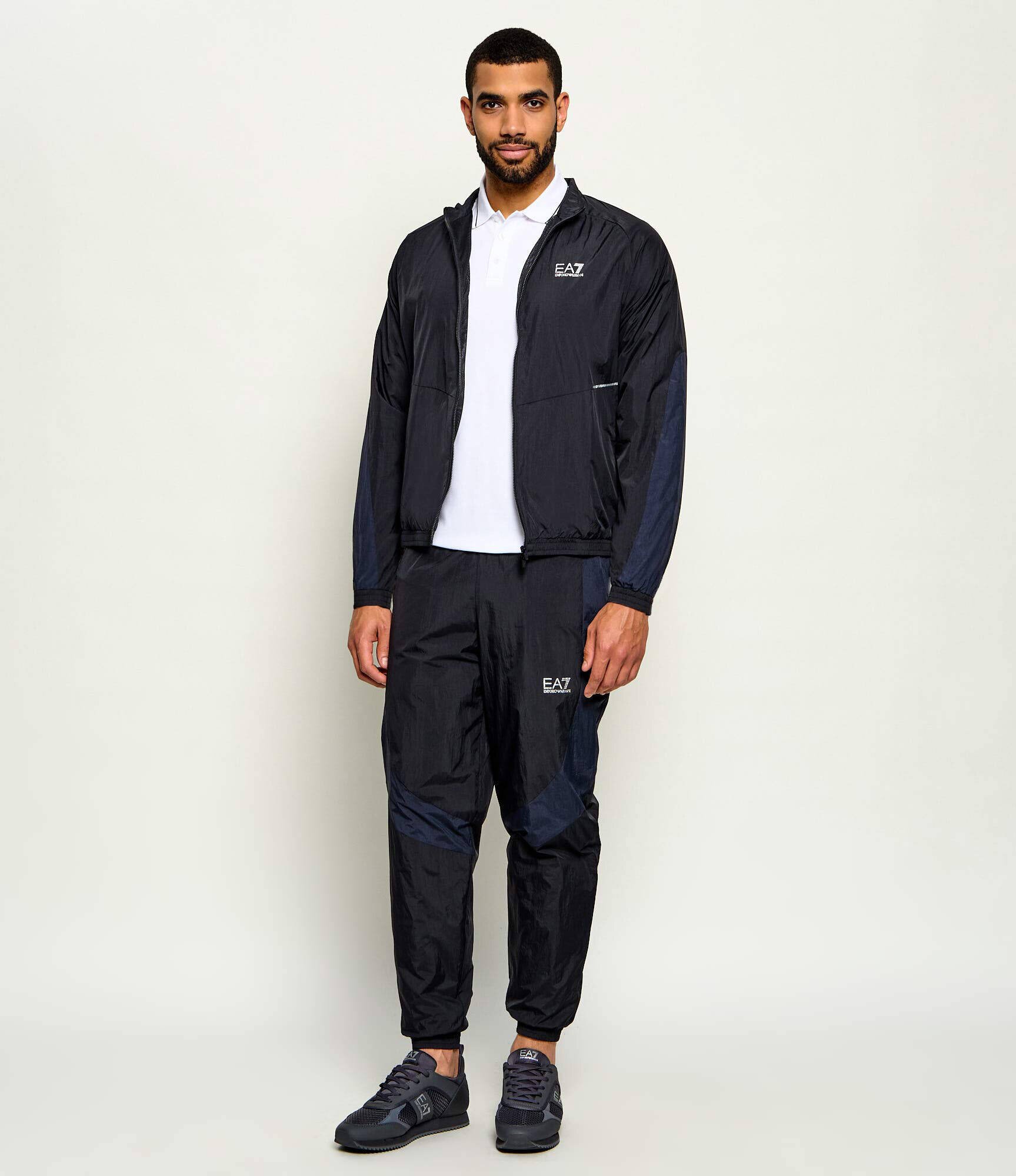 EA7 Trening | Modern fit