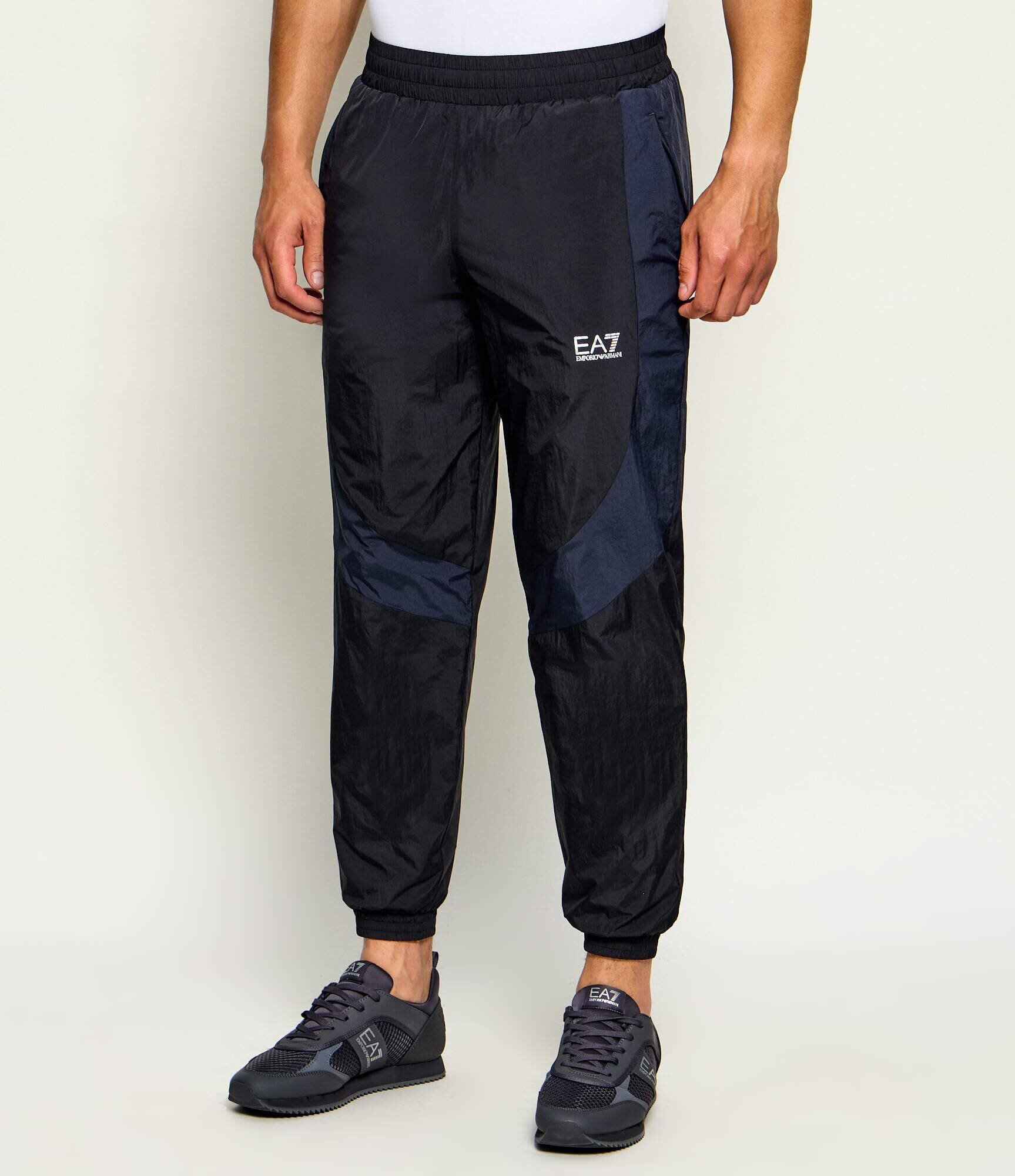 EA7 Trening | Modern fit