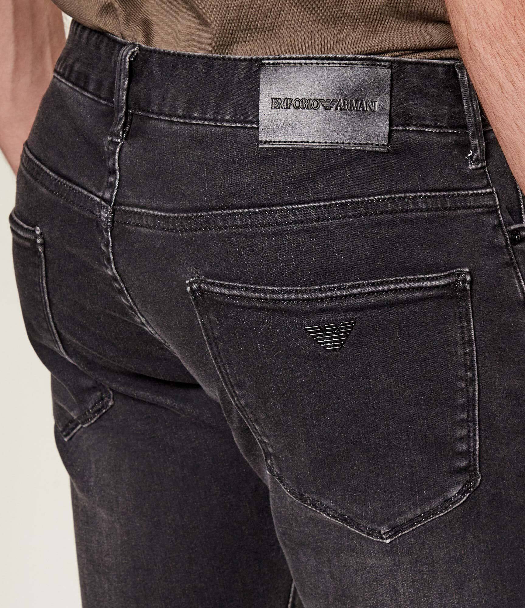 Emporio Armani Blugi j06 | Slim Fit