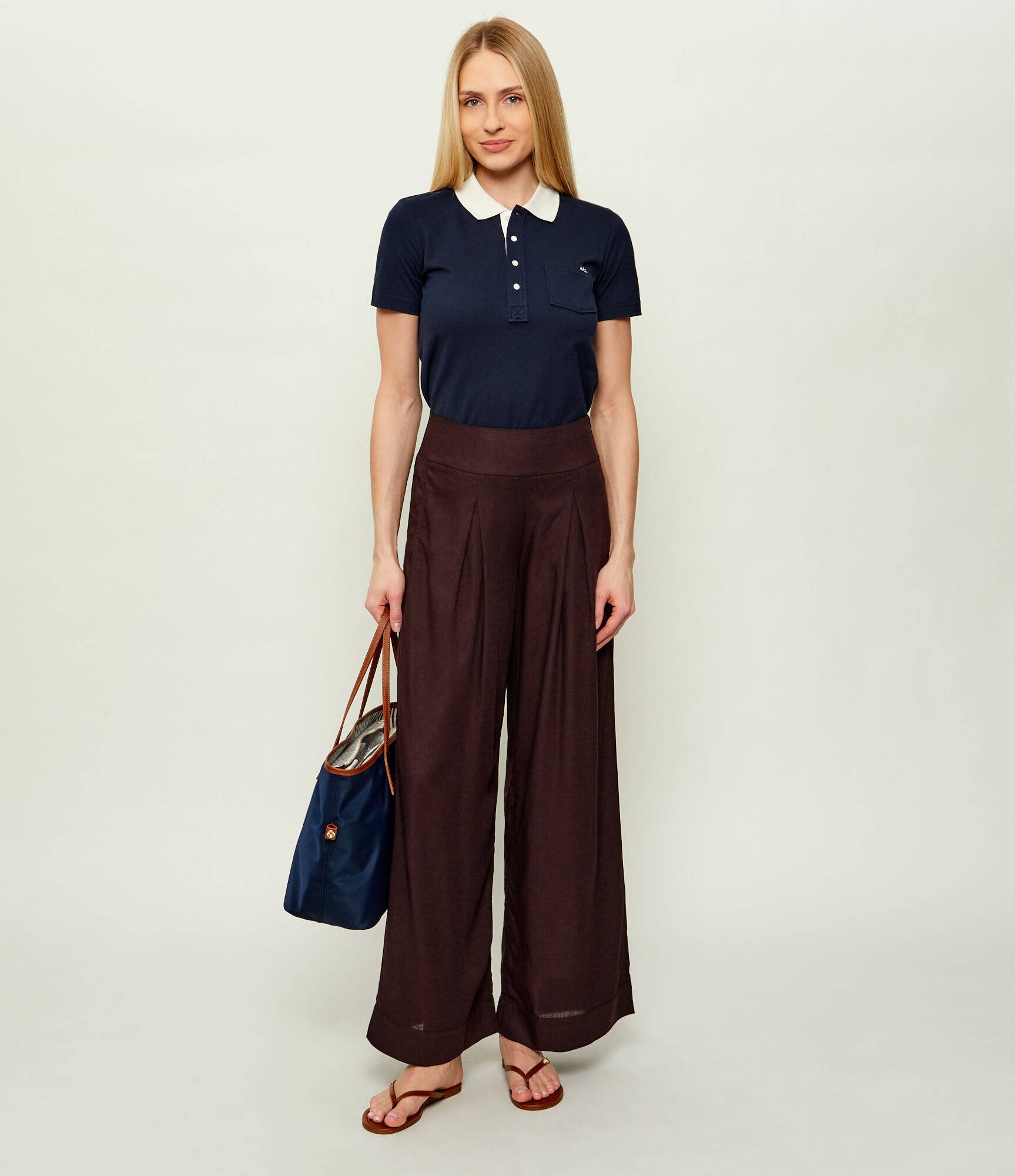 Emporio Armani Pantaloni | Loose fit | cu adaos de in