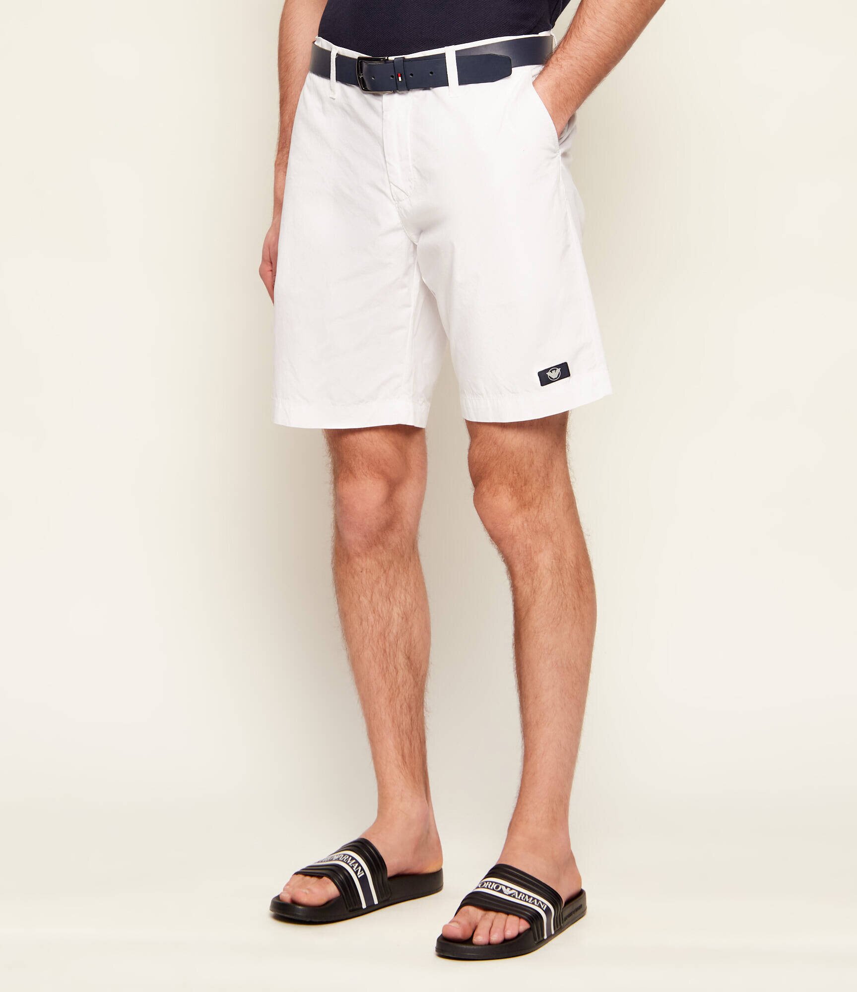 Emporio Armani Pantaloni scurți chino | regular fit