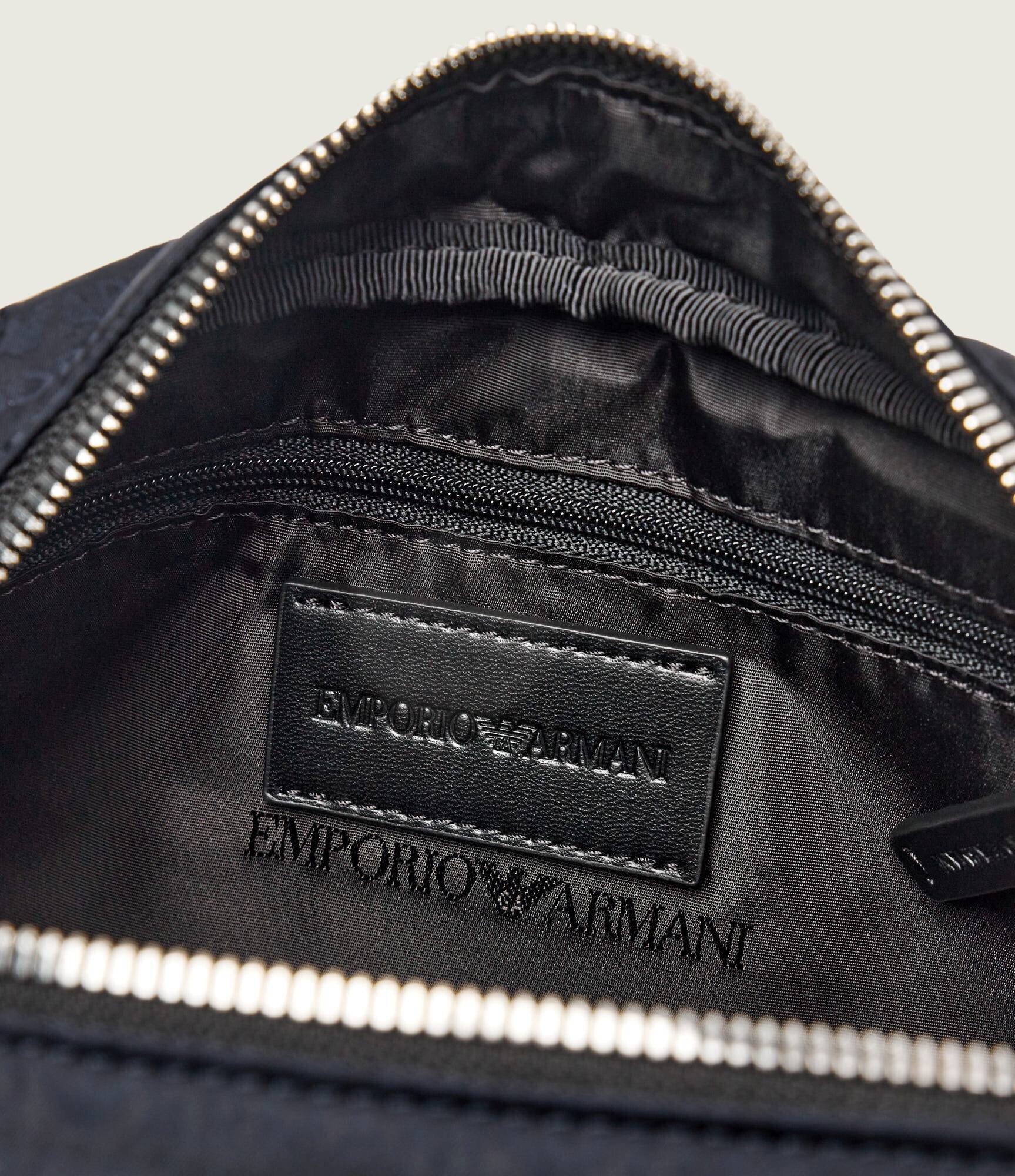 Emporio Armani Trusă pentru cosmetice