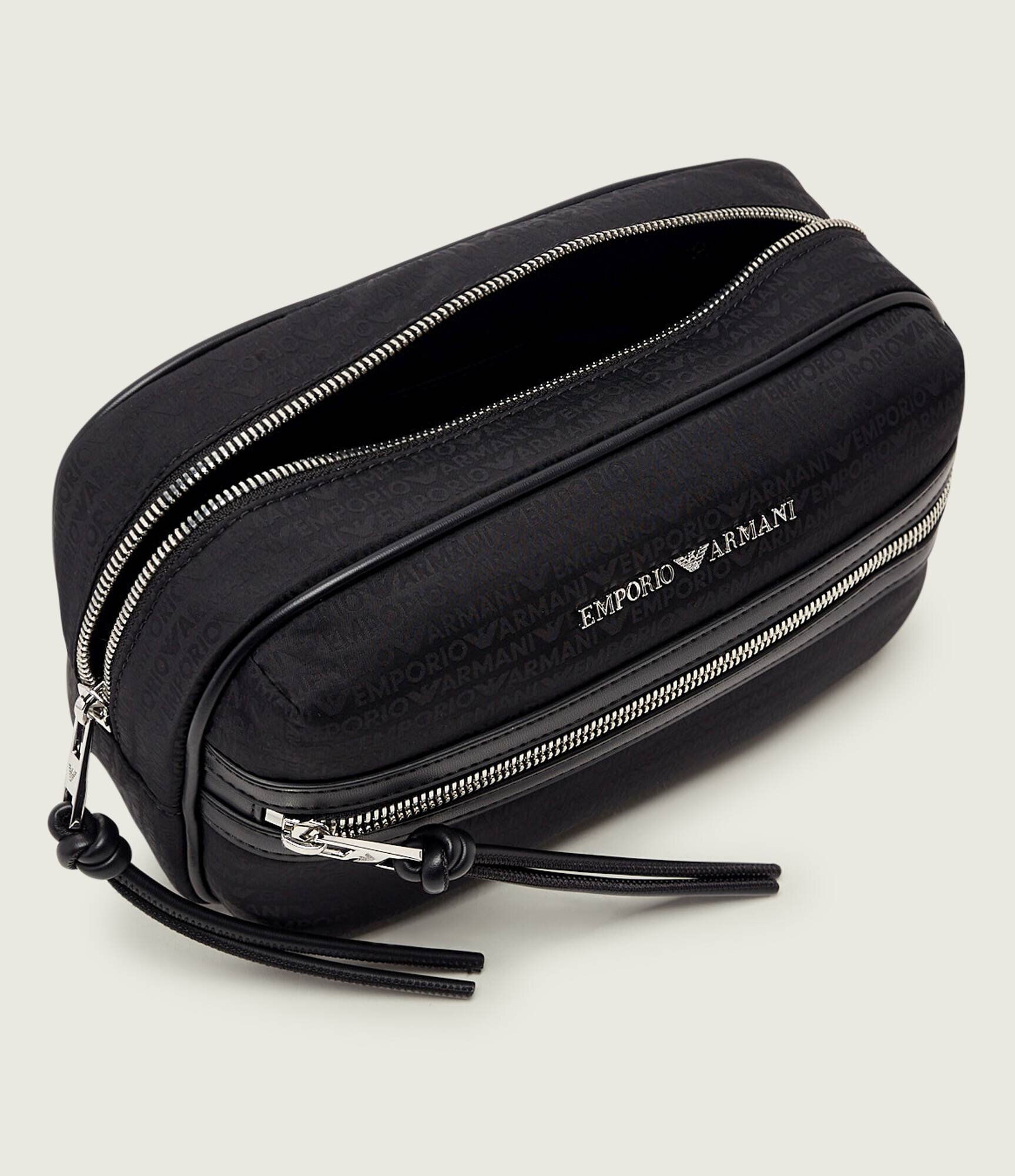 Emporio Armani Trusă pentru cosmetice