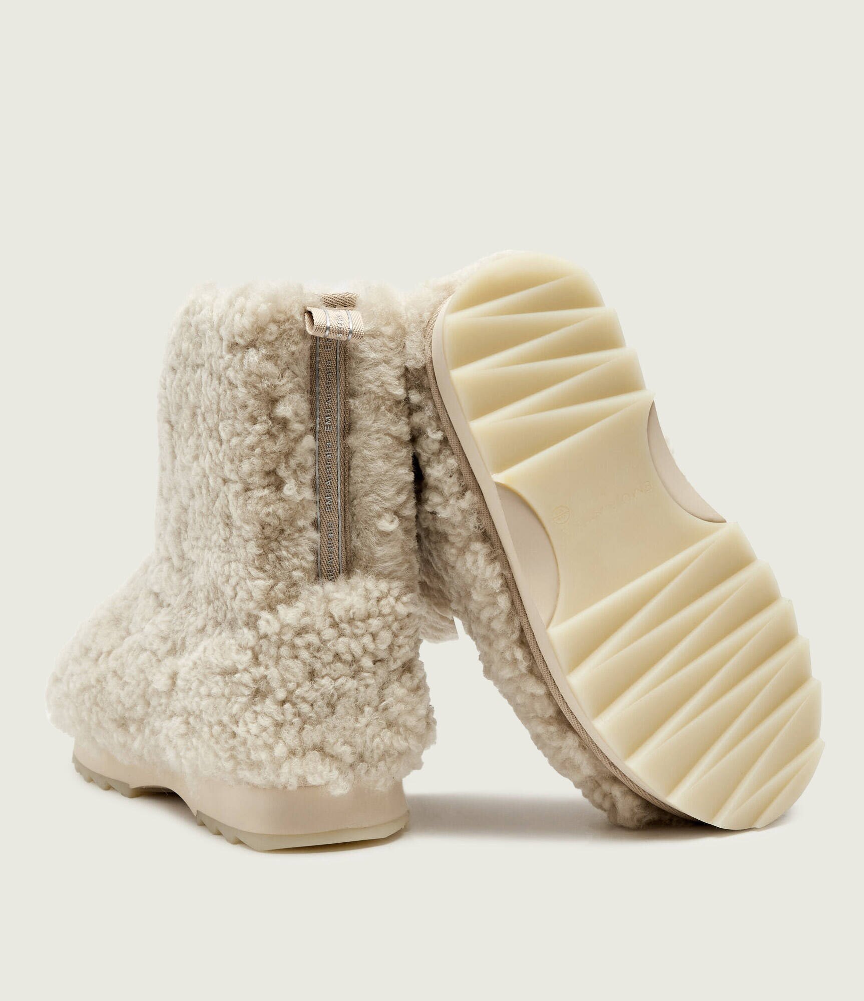 Emu Australia Bocanci Sharky Lo Teddy | shearling